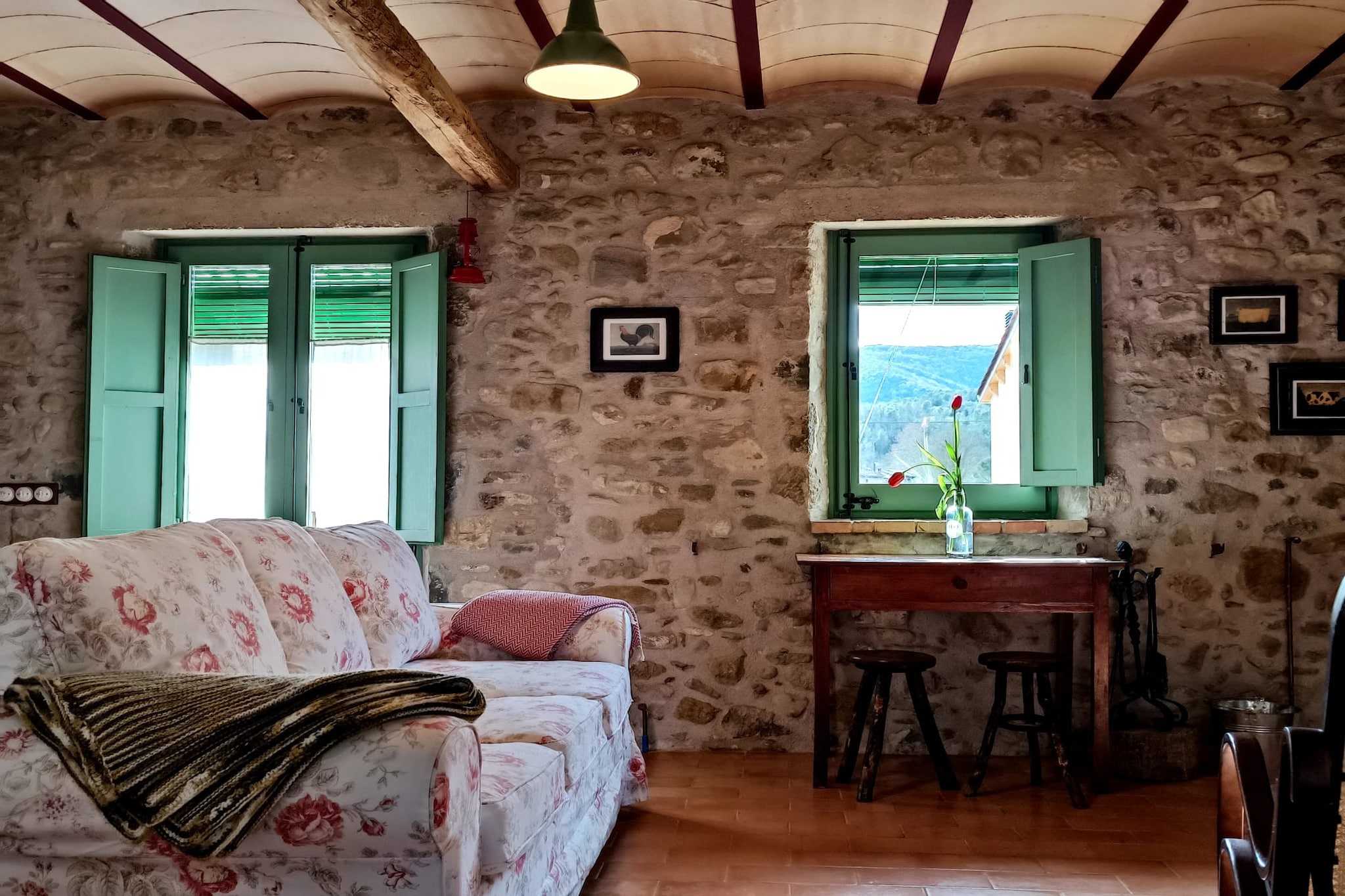 Vivalidays Casa Rural Anna   Mieres  Gerona-Woonkamer