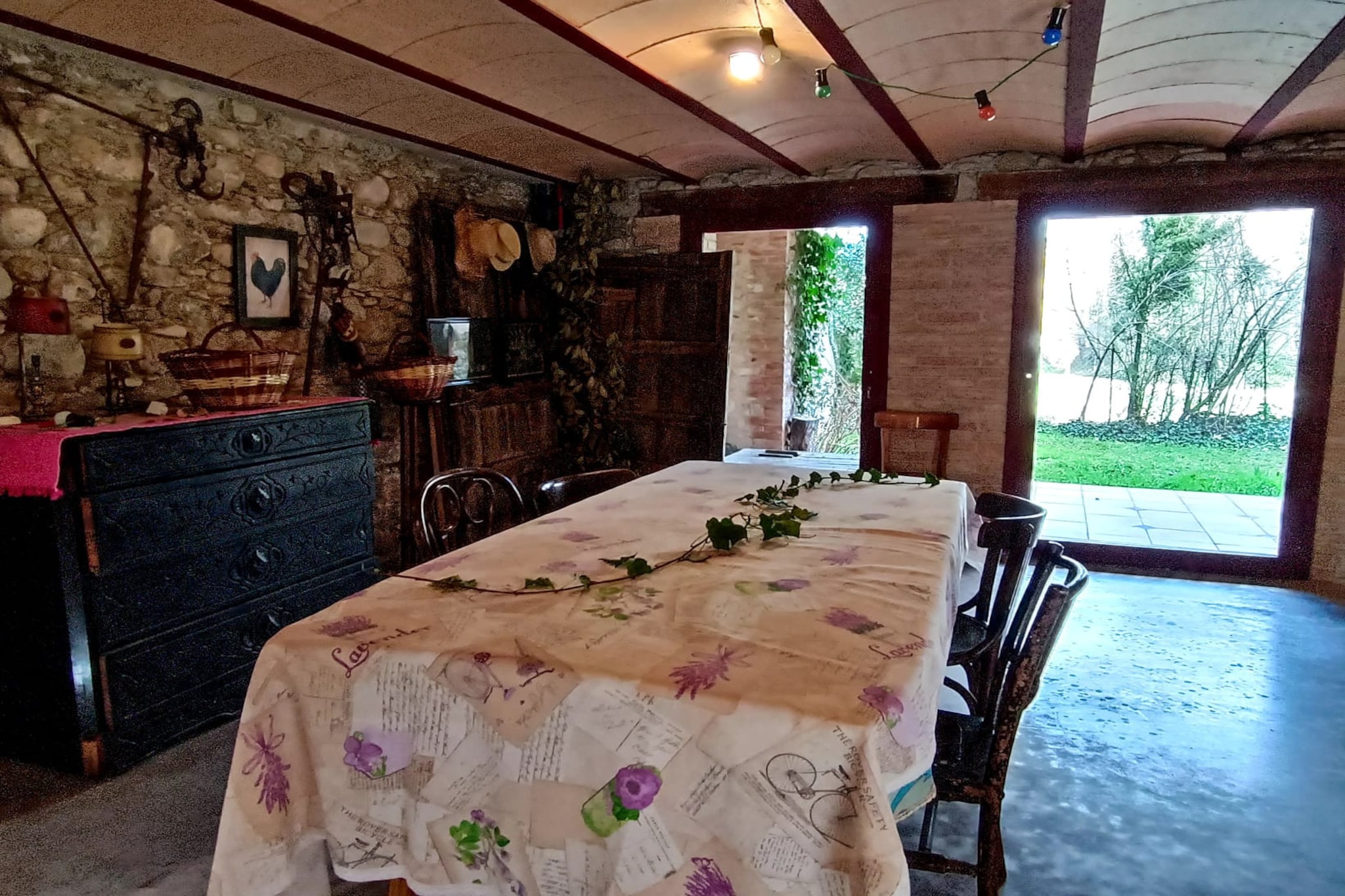 Vivalidays Casa Rural Anna   Mieres  Gerona-Keuken