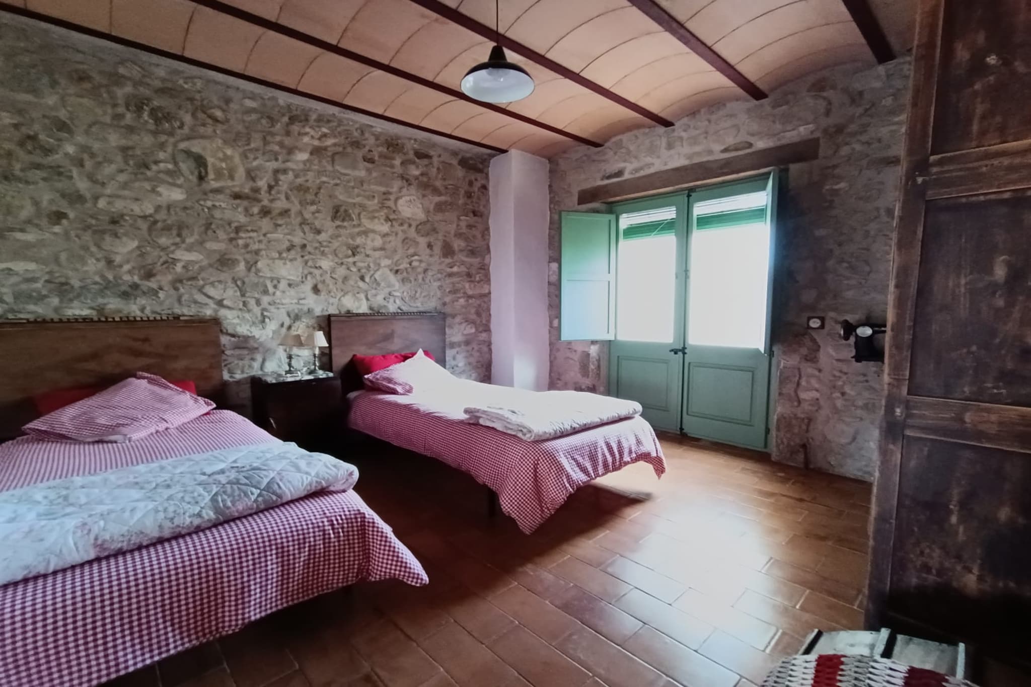 Vivalidays Casa Rural Anna   Mieres  Gerona-Slaapkamer