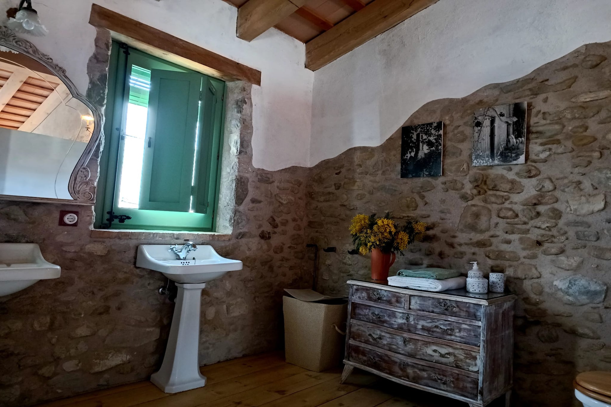 Vivalidays Casa Rural Anna   Mieres  Gerona-Badkamer
