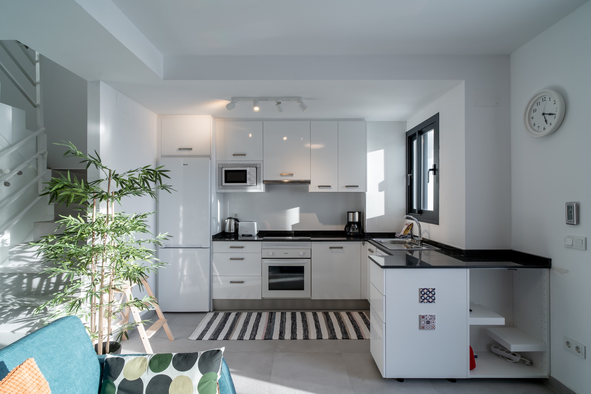 Terrazas de Ladera Duplex 7 by Casasol-Cuisine