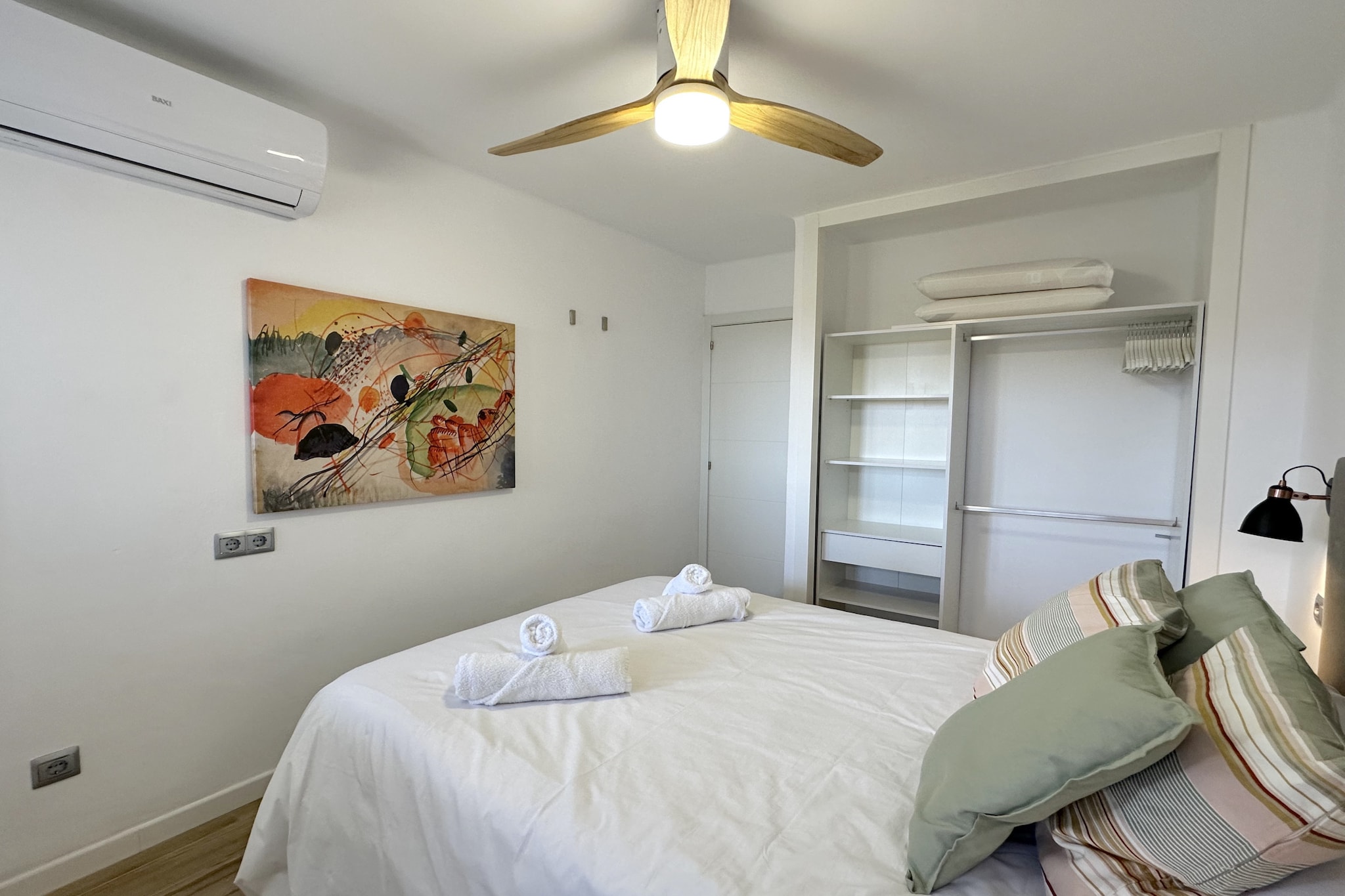 La Noria Sunny Stay by Casasol-Bedroom