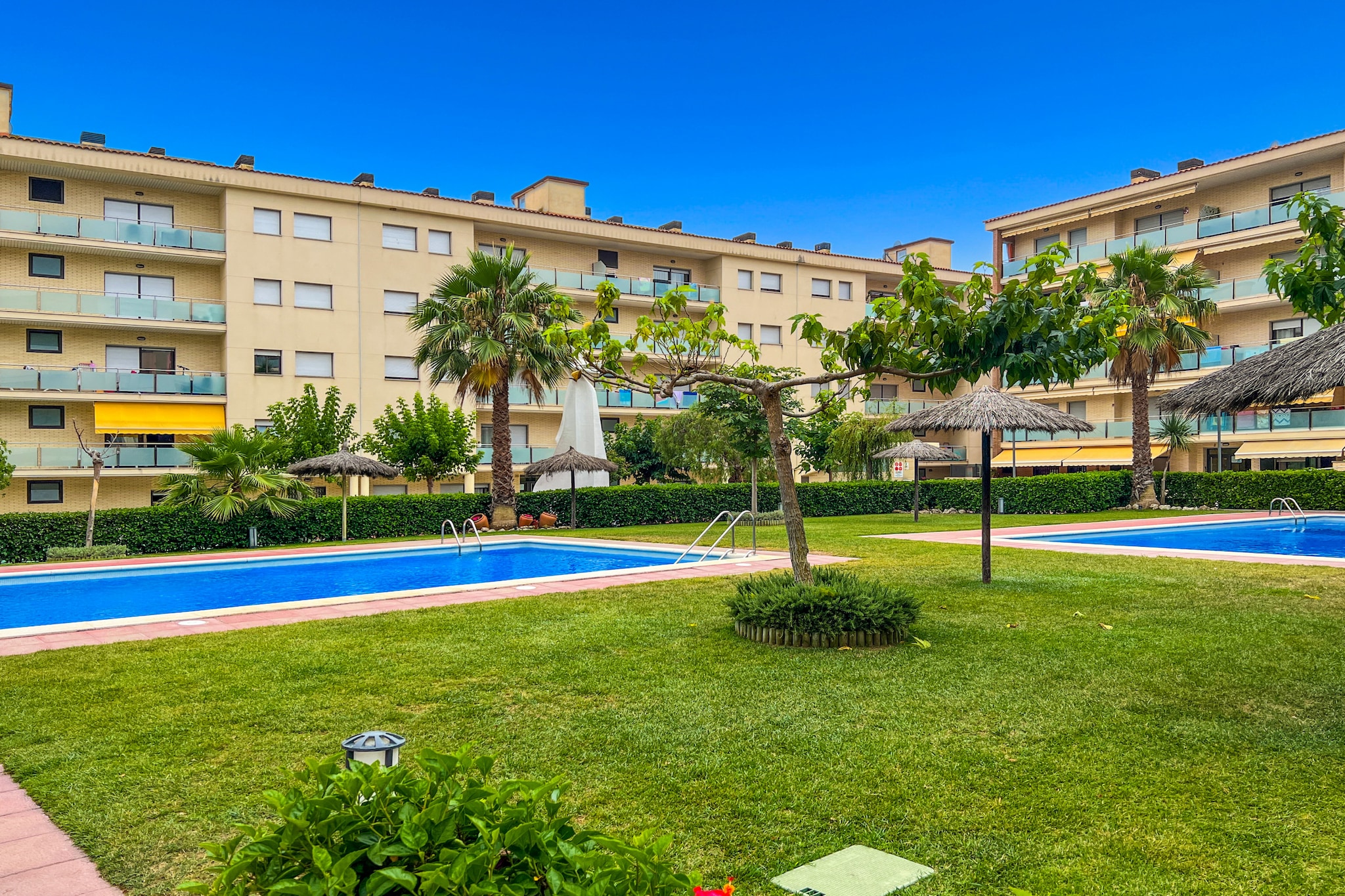 Vivalidays Elia - Fenals - LLoret de Mar-Schwimmbad