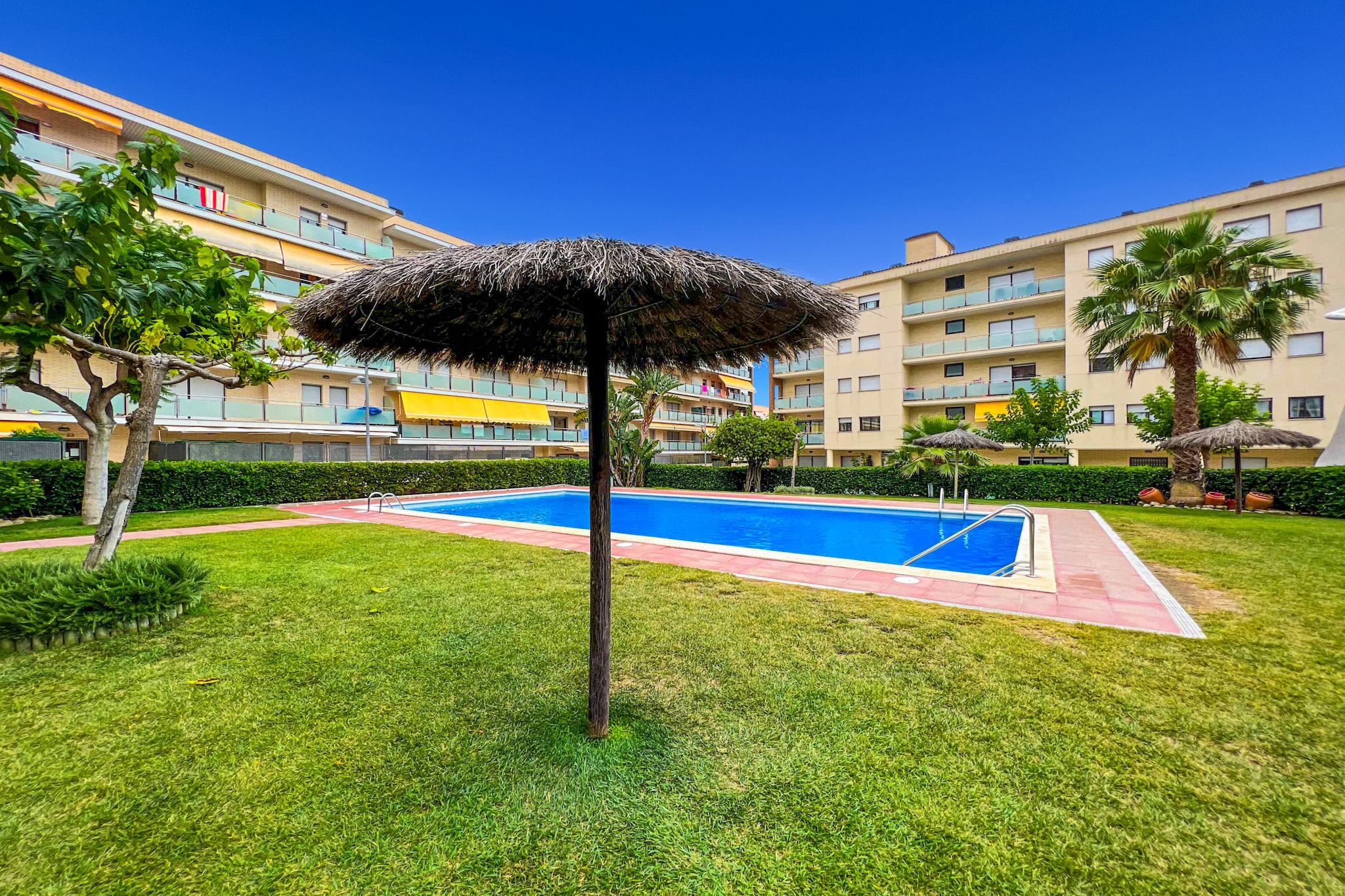 Vivalidays Elia - Fenals - LLoret de Mar-Schwimmbad