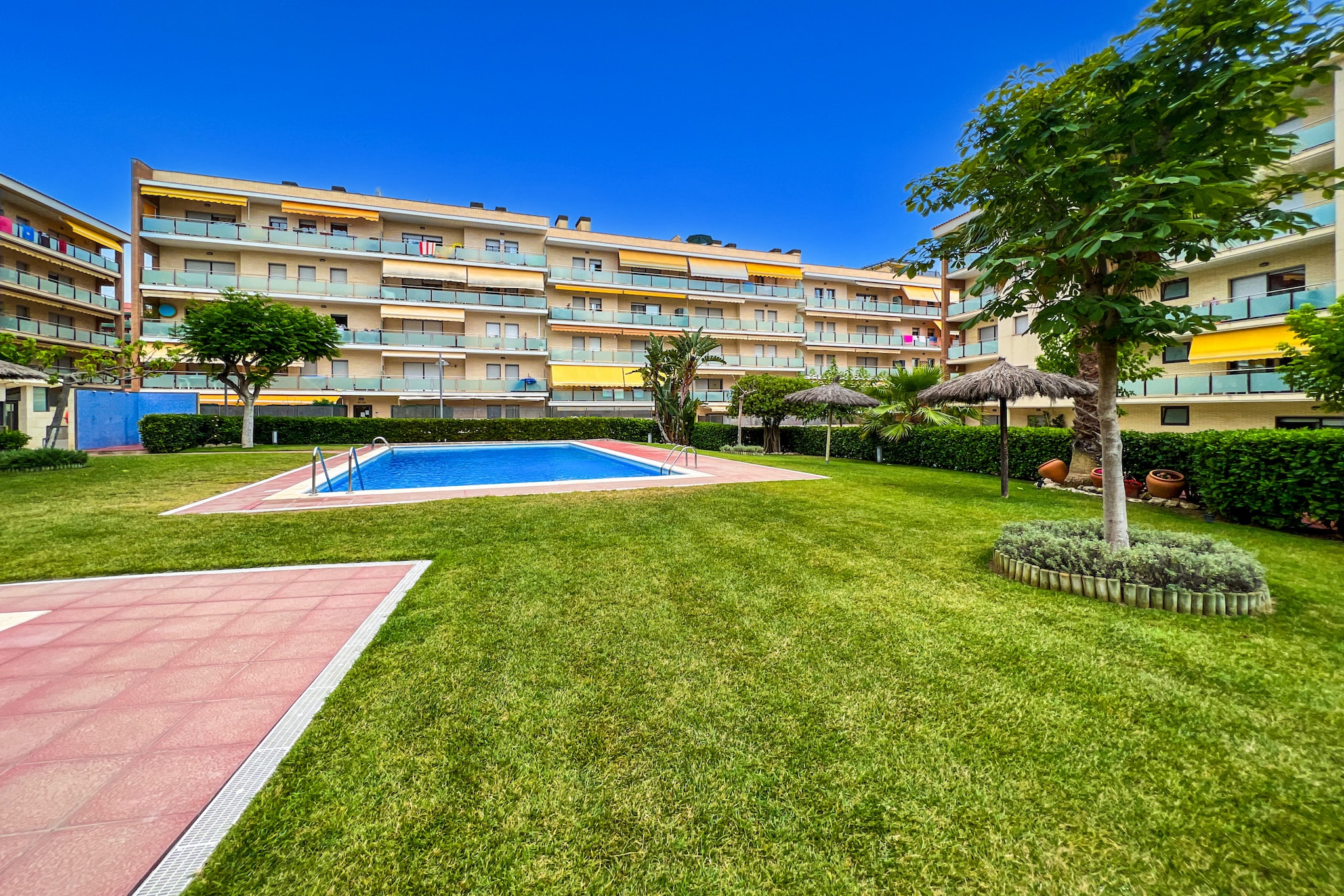 Vivalidays Elia - Fenals - LLoret de Mar-Schwimmbad