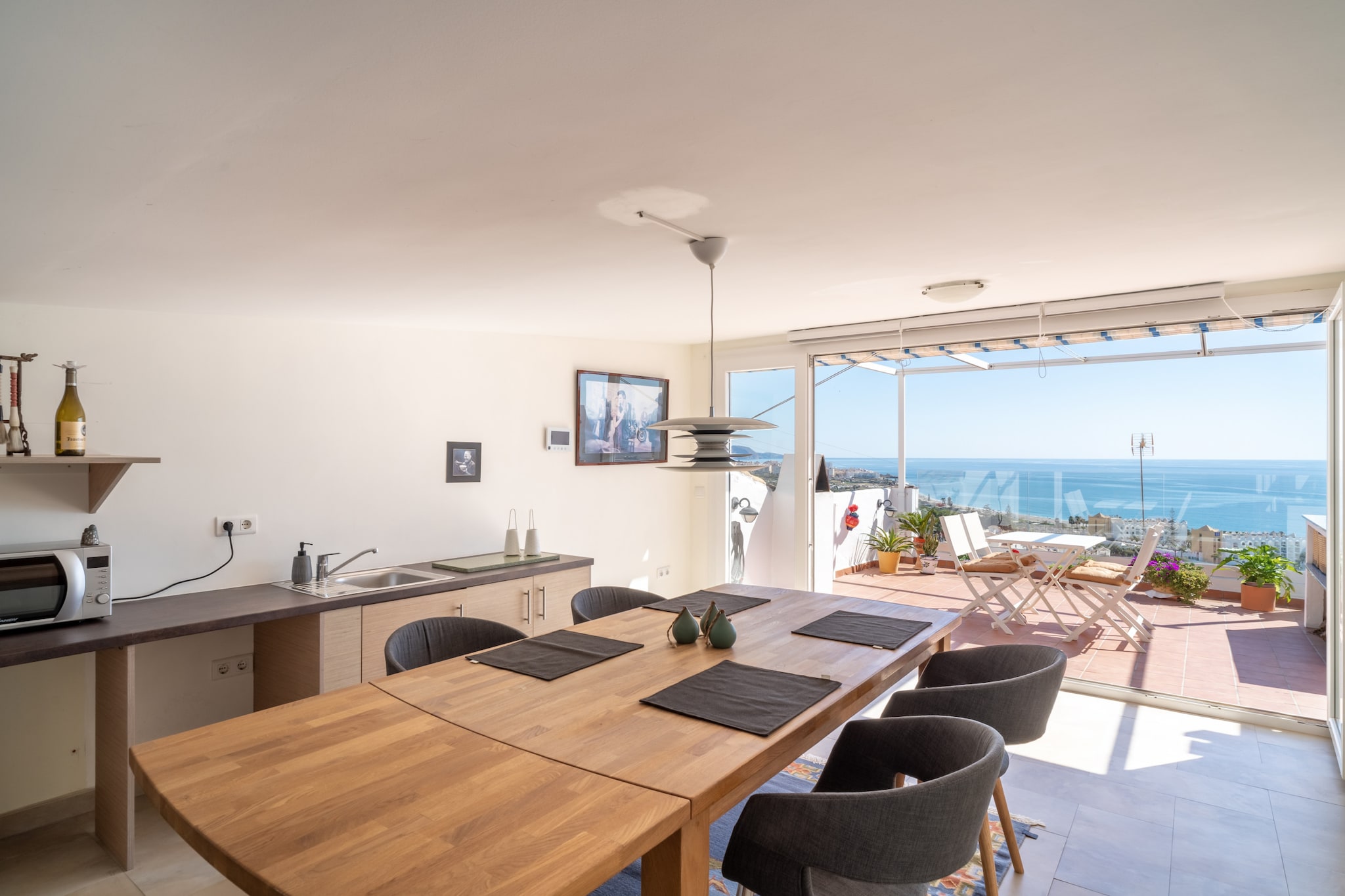 Villa Seaview Punta Lara by Casasol-Salle à manger