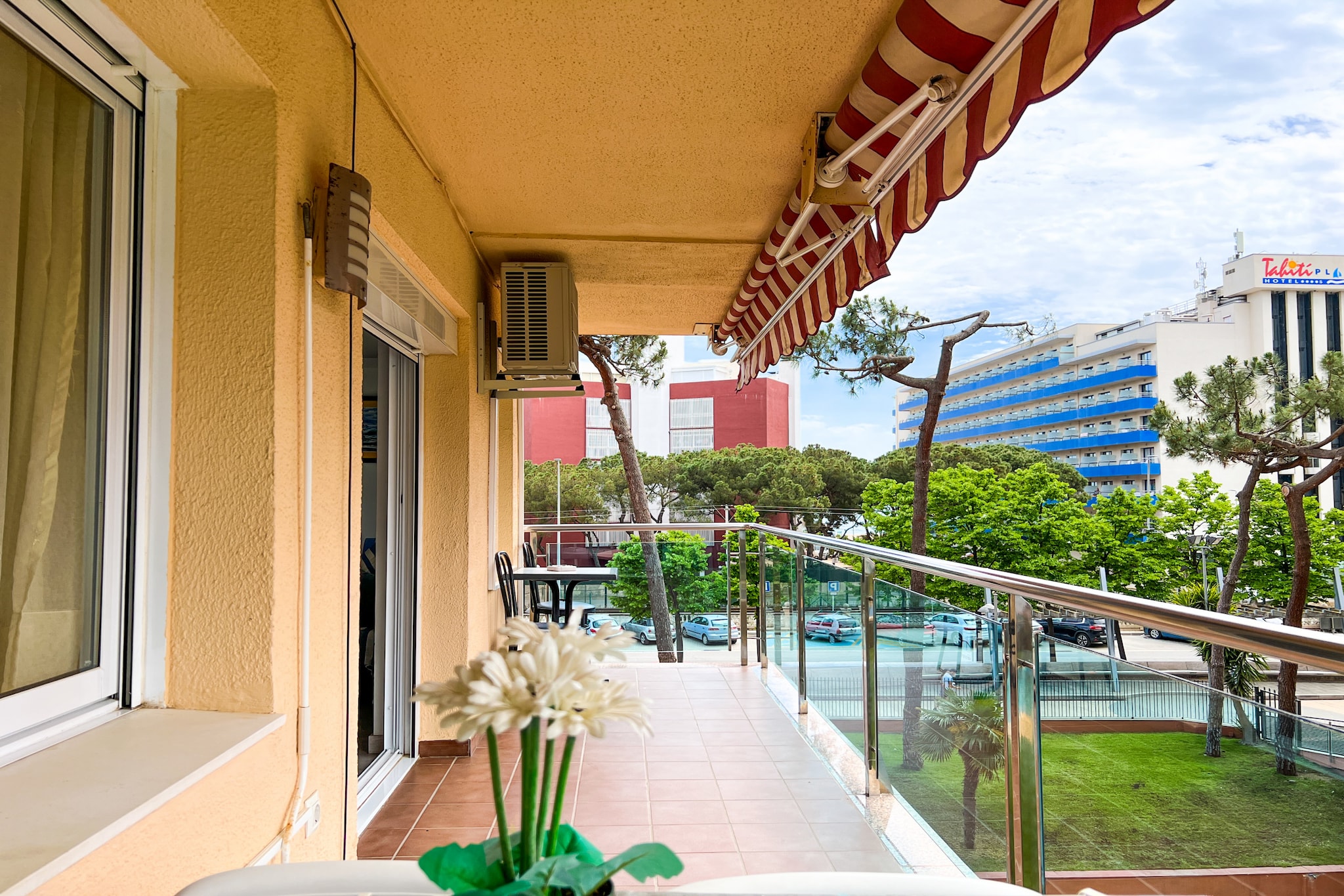 Vivalidays Lora - Santa Susanna-Balcon-terrasse