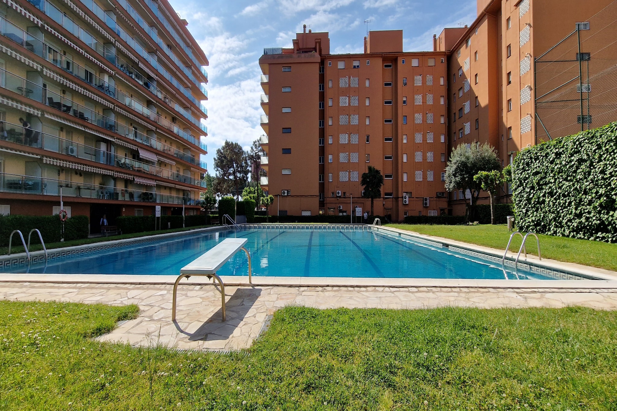 poolofhouse