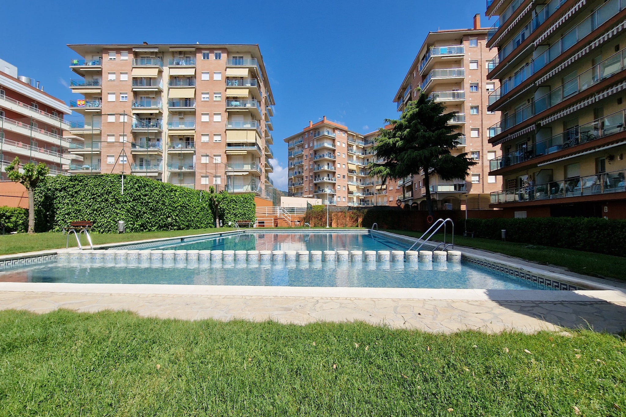 Vivalidays Lora - Santa Susanna-Jardin d'été