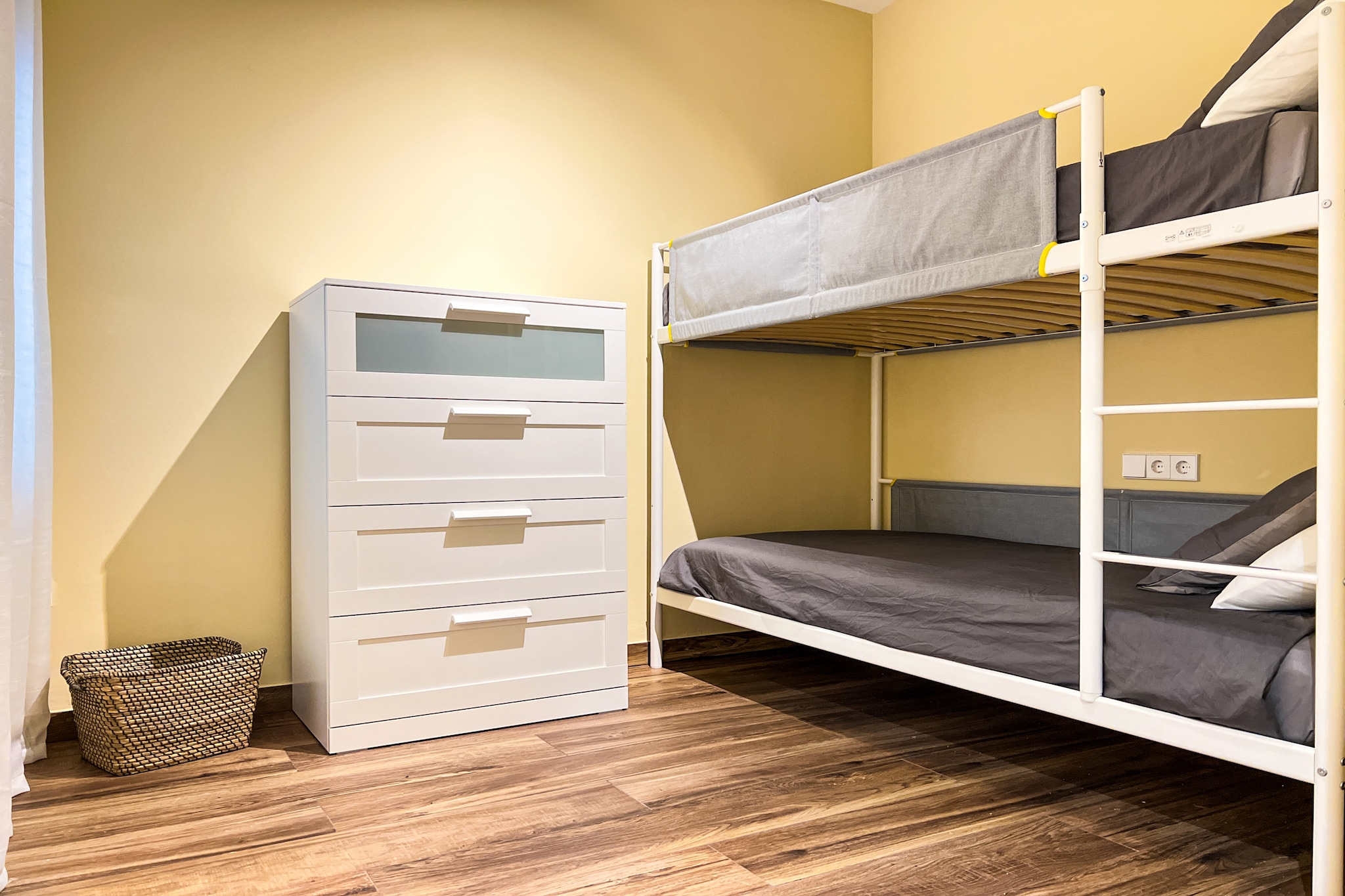 Vivalidays Sylvia - Blanes-Schlafzimmer