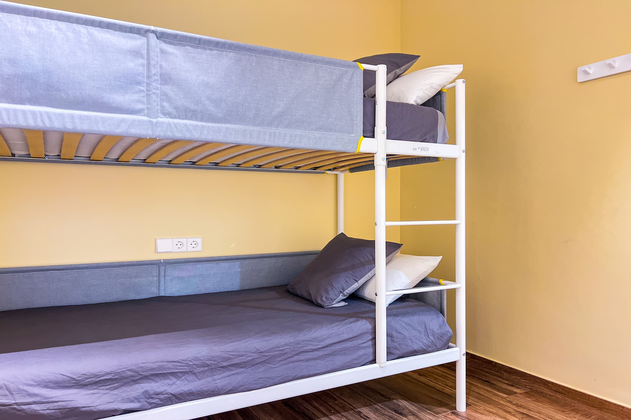 Vivalidays Sylvia - Blanes-Schlafzimmer