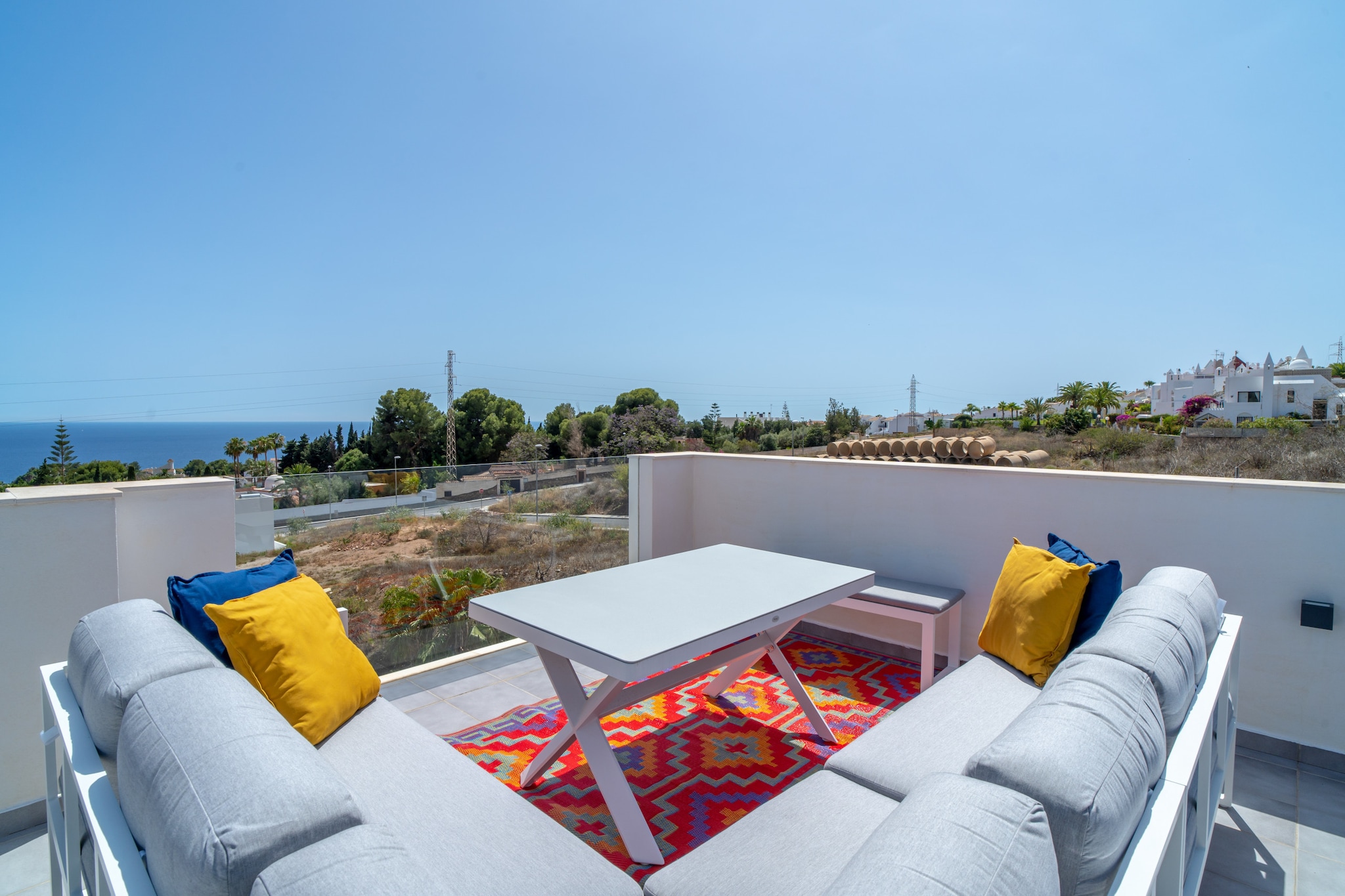 Villa Luxuria Private Pool by Casasol-Terrassenbalkon