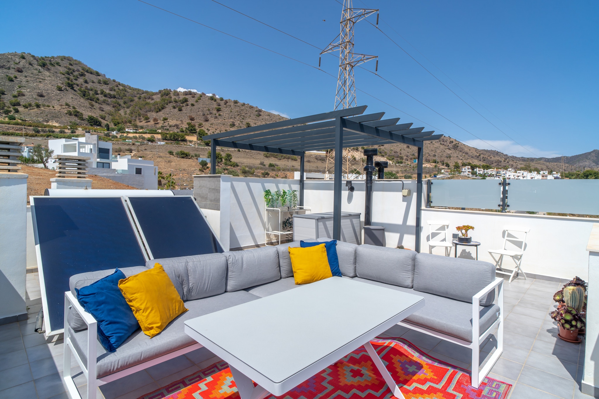 Villa Luxuria Private Pool by Casasol-Terrassenbalkon
