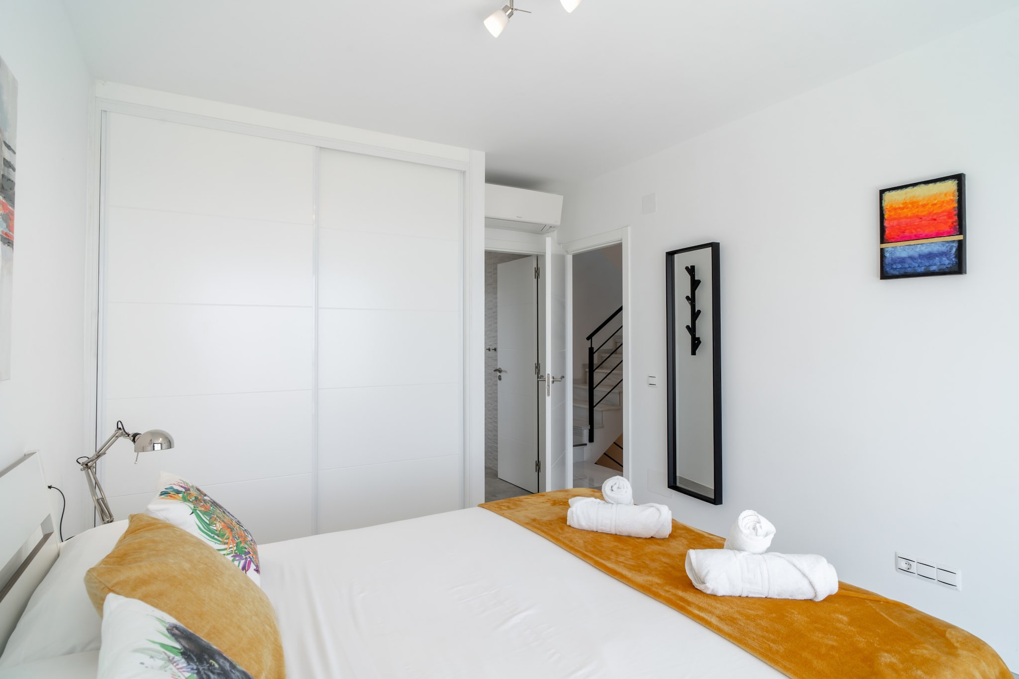 Villa Luxuria Private Pool by Casasol-Schlafzimmer