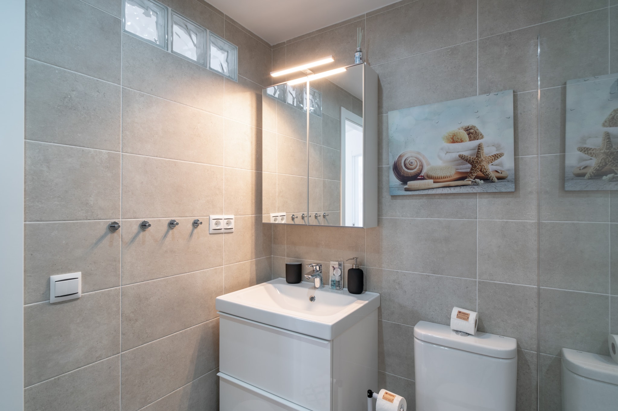Villa Luxuria Private Pool by Casasol-Badezimmer