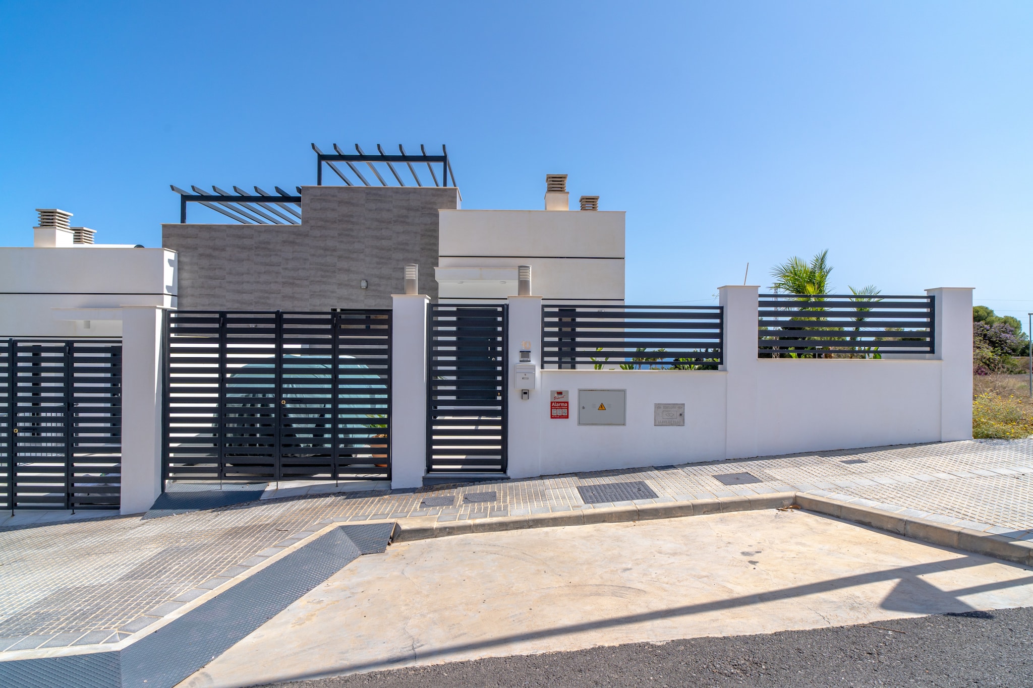 Villa Luxuria Private Pool by Casasol-Außenbereich Sommer