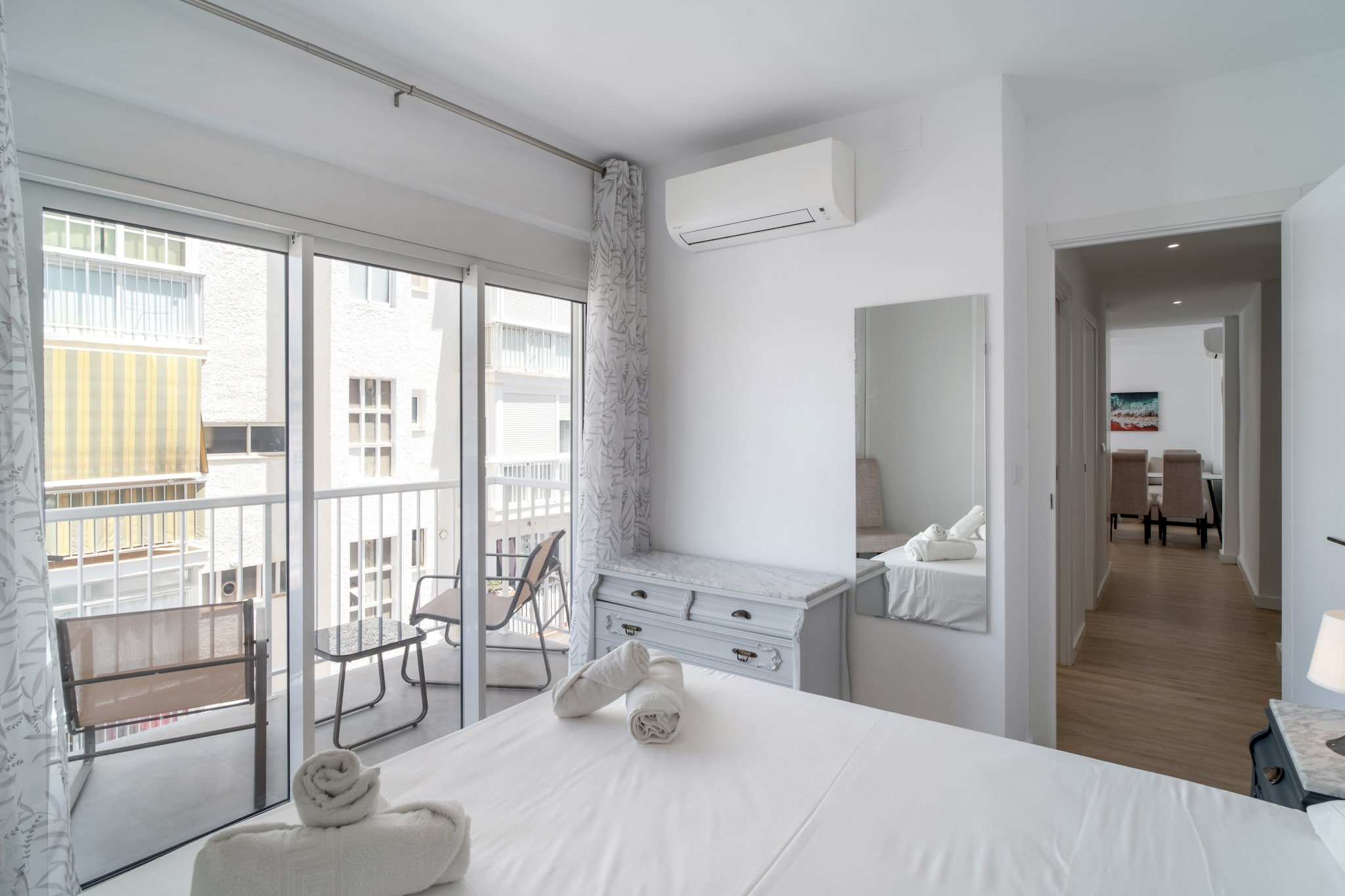 Gaviota 3º3 Central Living by Casasol-Schlafzimmer