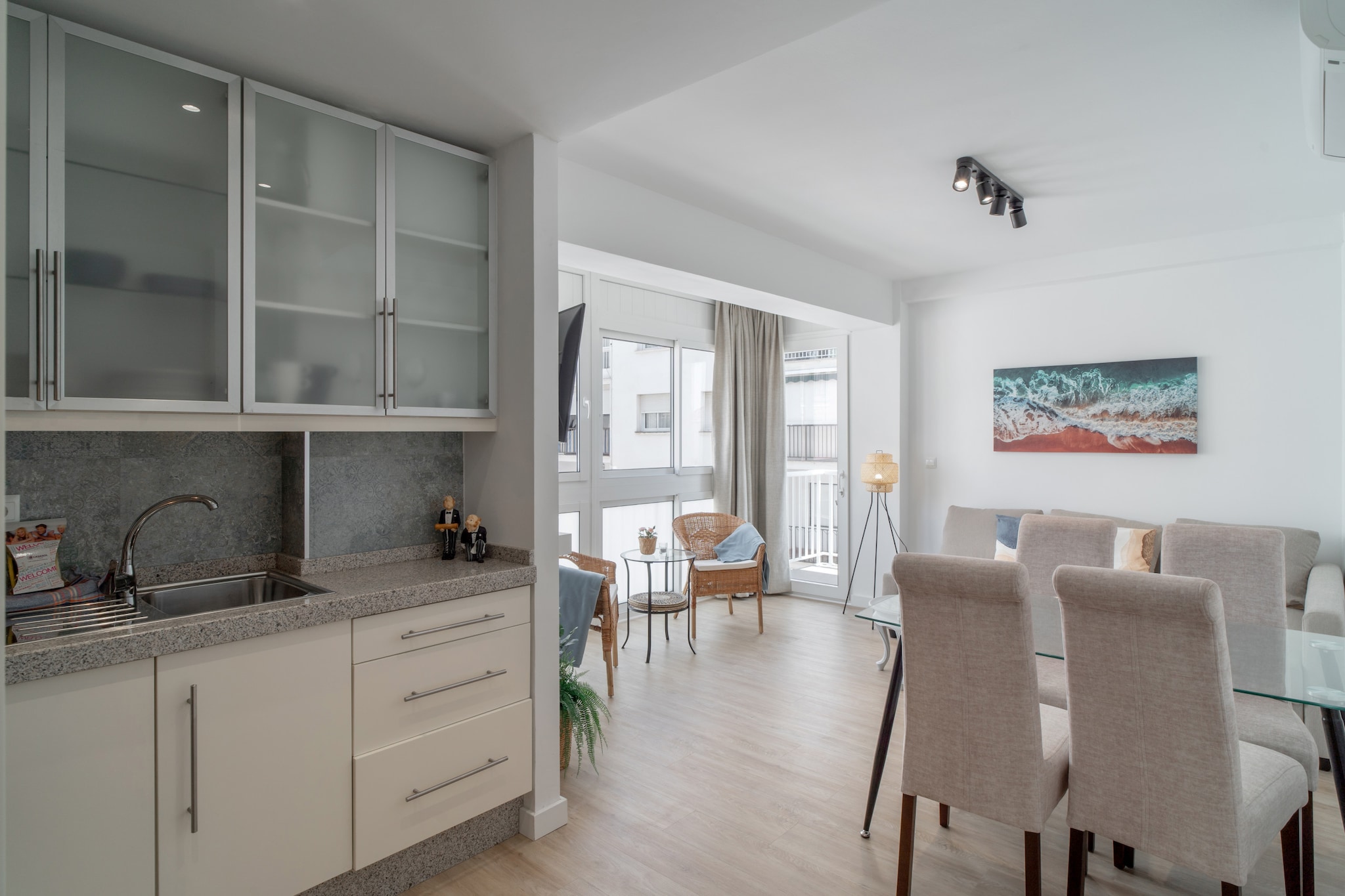 Gaviota 3º3 Central Living by Casasol-Küche