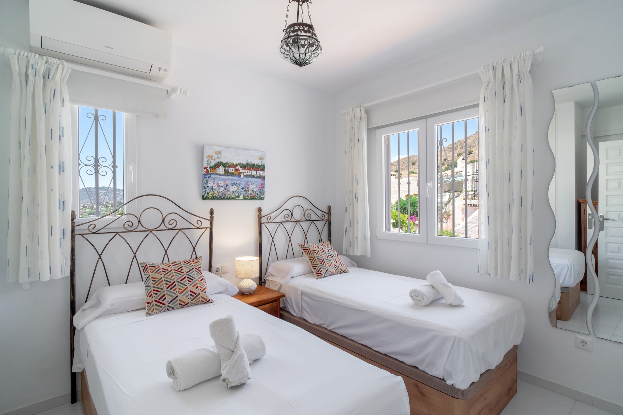 Los Aguacates Bellavista by Casasol-Schlafzimmer