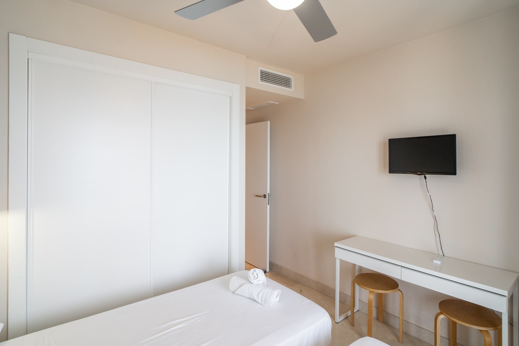 Calaceite 3121 Ocean Paradise by Casasol-Chambre