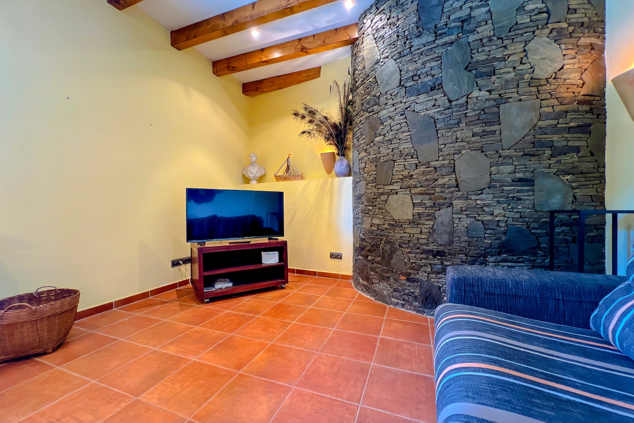 Vivalidays Casa Palamos - Costa Brava-Wohnzimmer