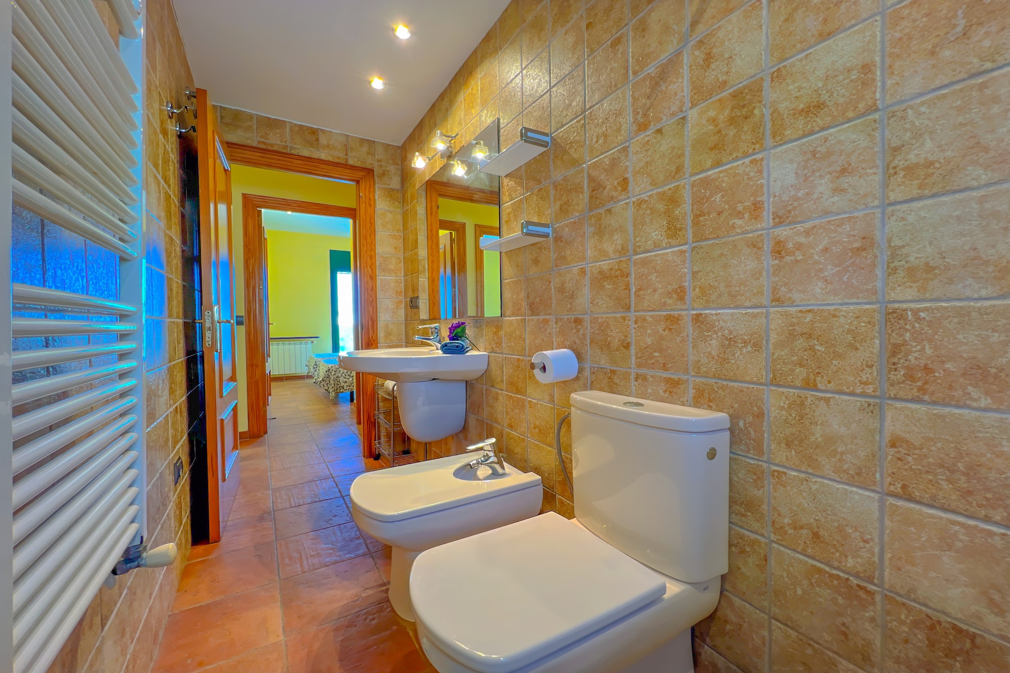Vivalidays Casa Palamos - Costa Brava-Badezimmer