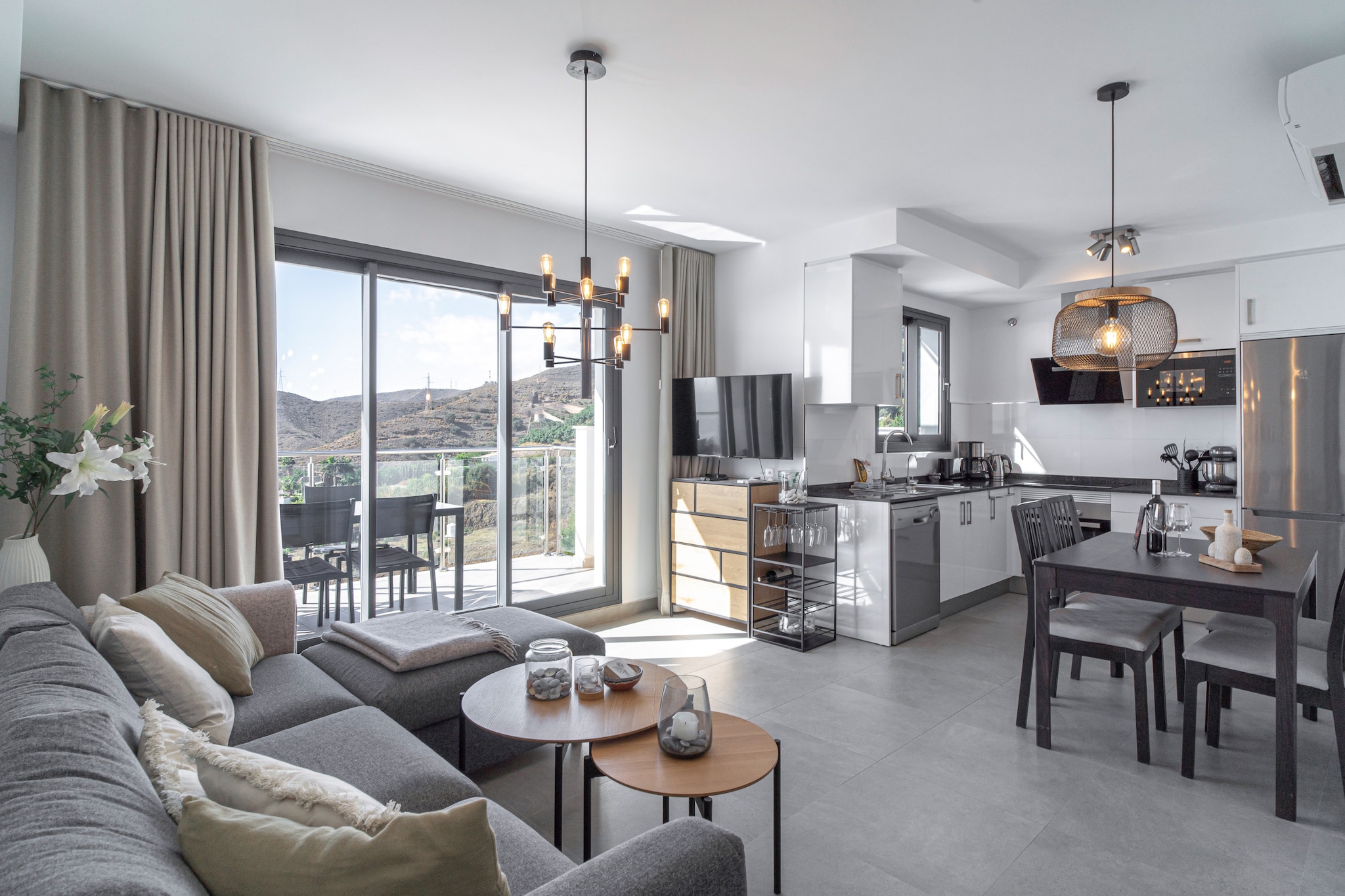 Penthouse Balcon del Mar Deluxe 1 by Casasol-Wohnzimmer