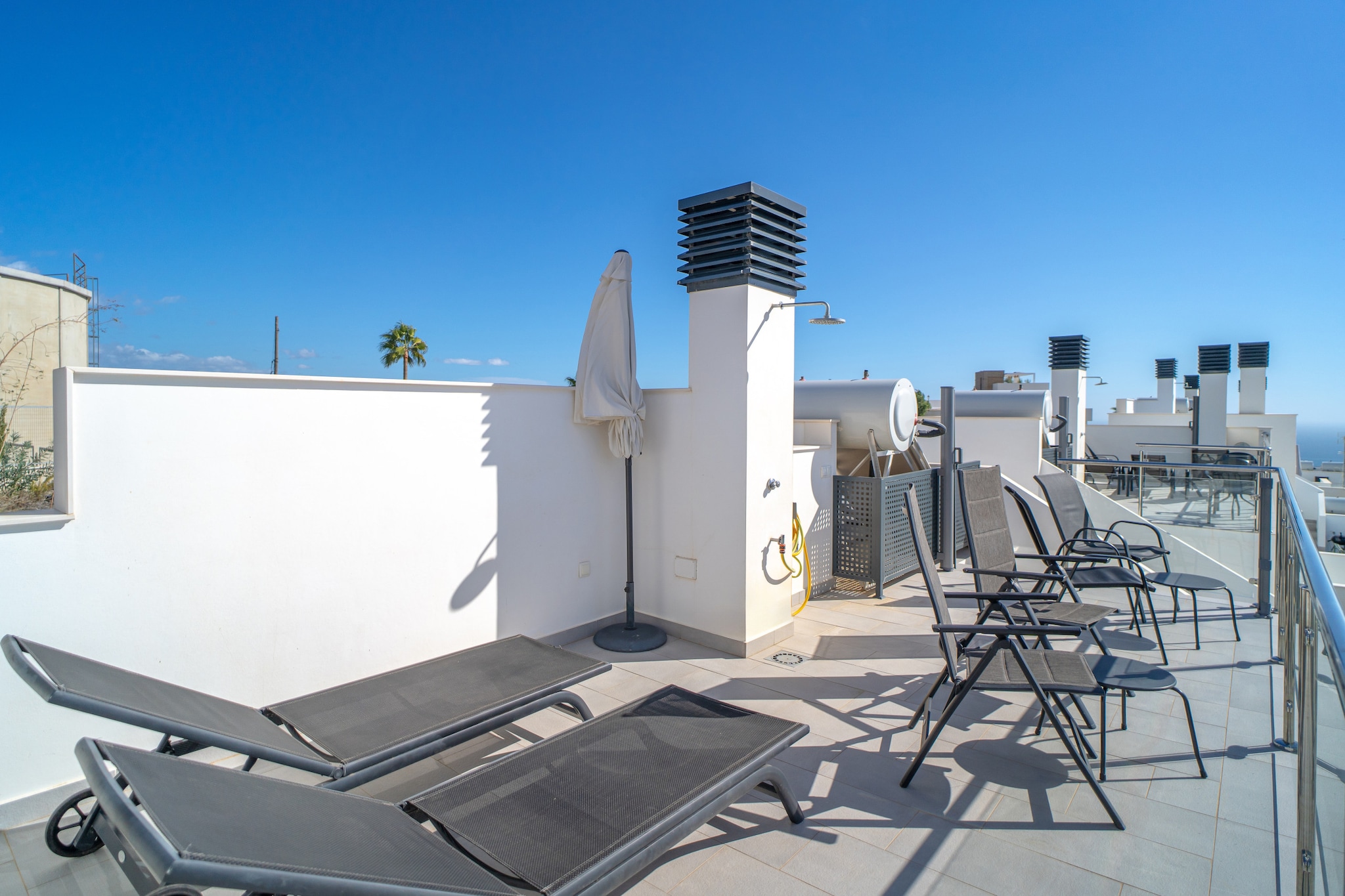 Penthouse Balcon del Mar Deluxe 1 by Casasol-Terrassenbalkon