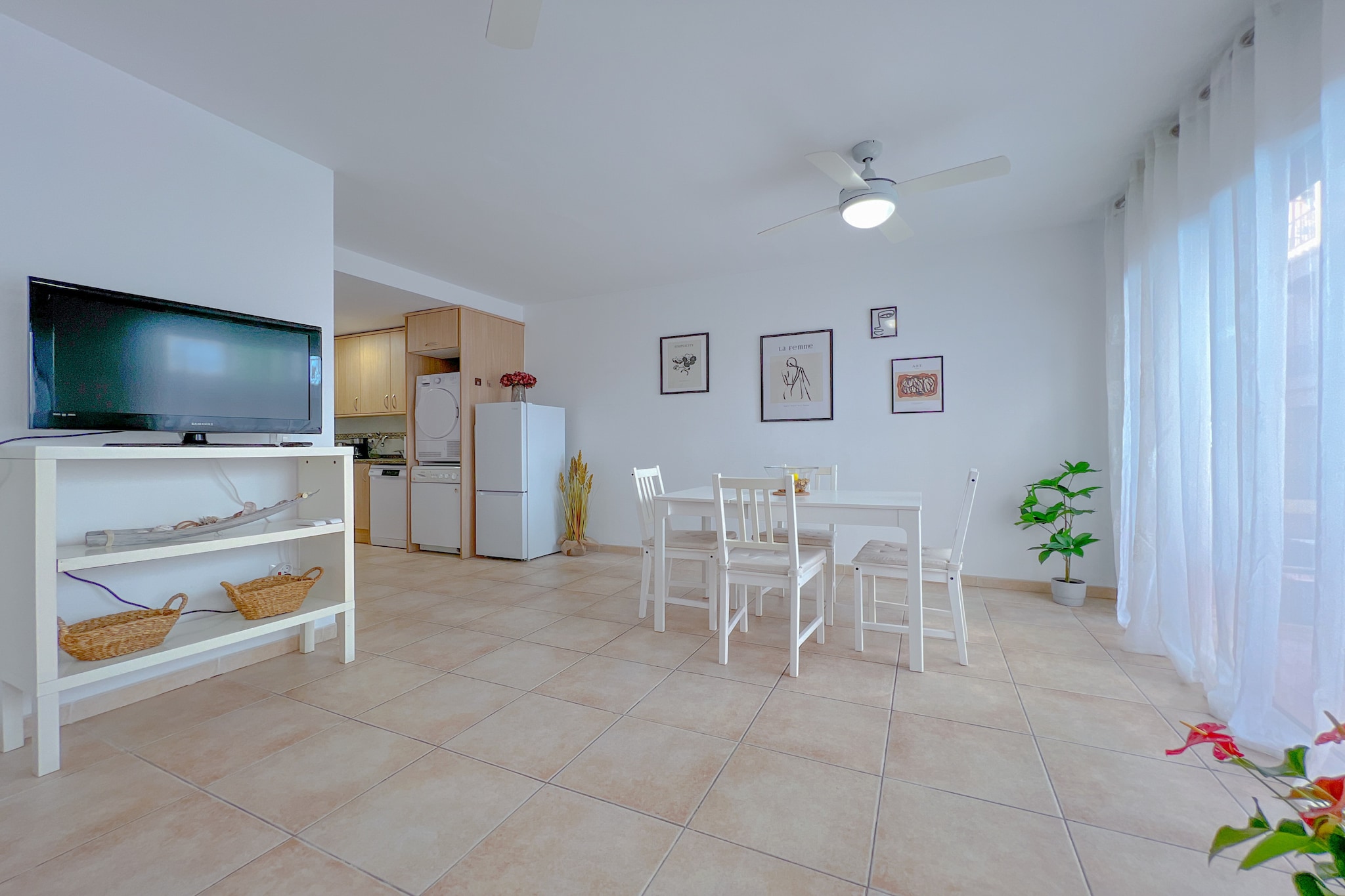 Vivalidays Angels - Blanes - Costa Brava-Esszimmer