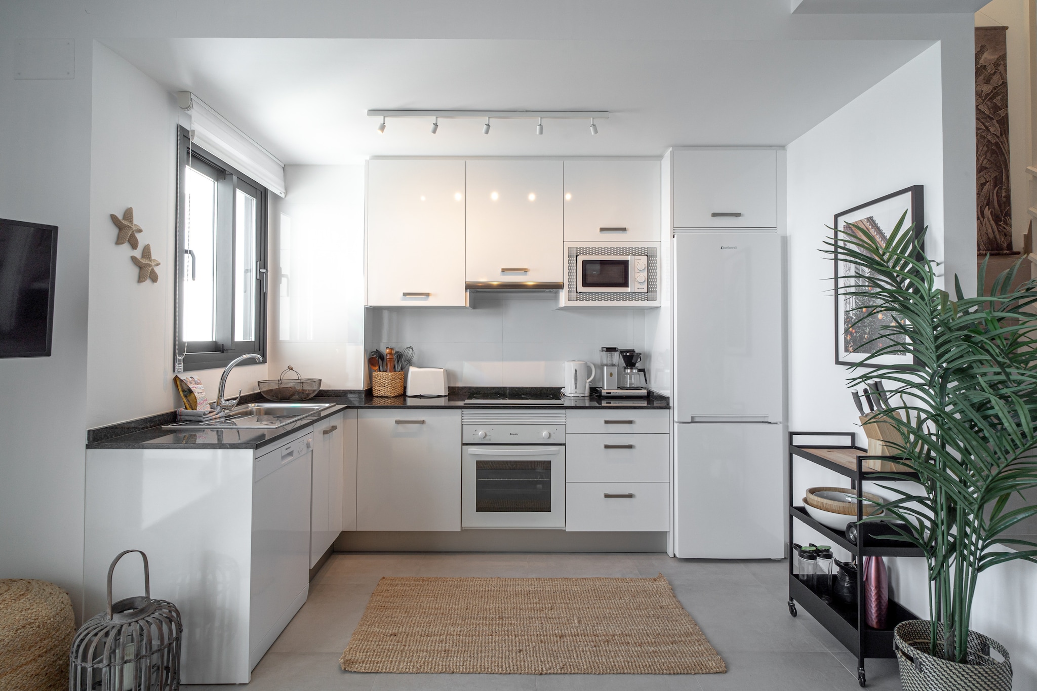 Terrazas de Ladera Duplex 10 by Casasol-Küche