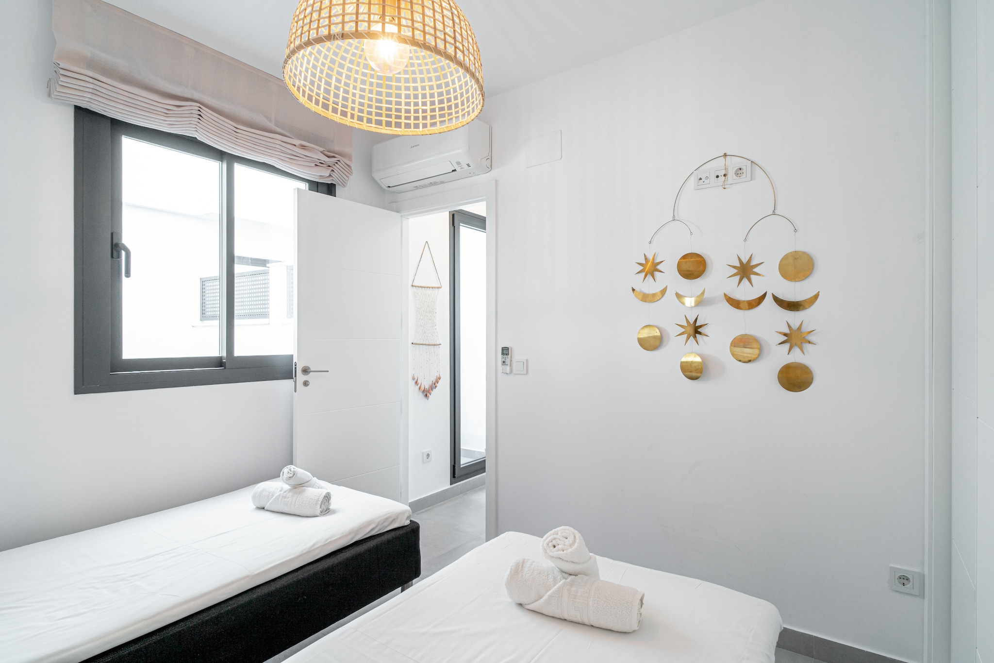 Terrazas de Ladera Duplex 10 by Casasol-Schlafzimmer