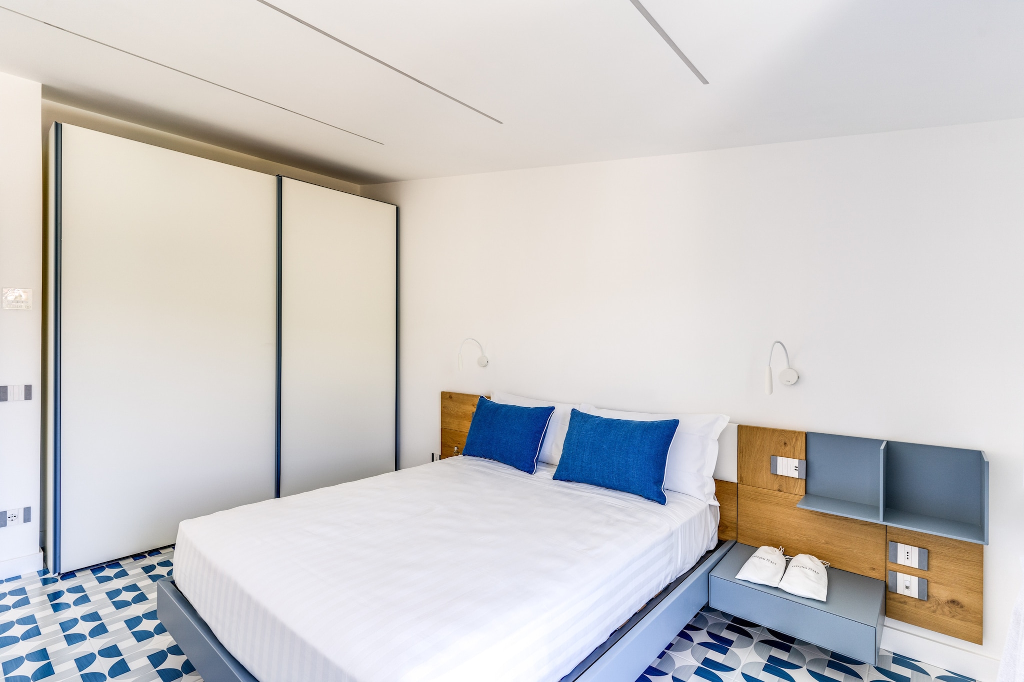 Dimora delle Rose-Bedroom