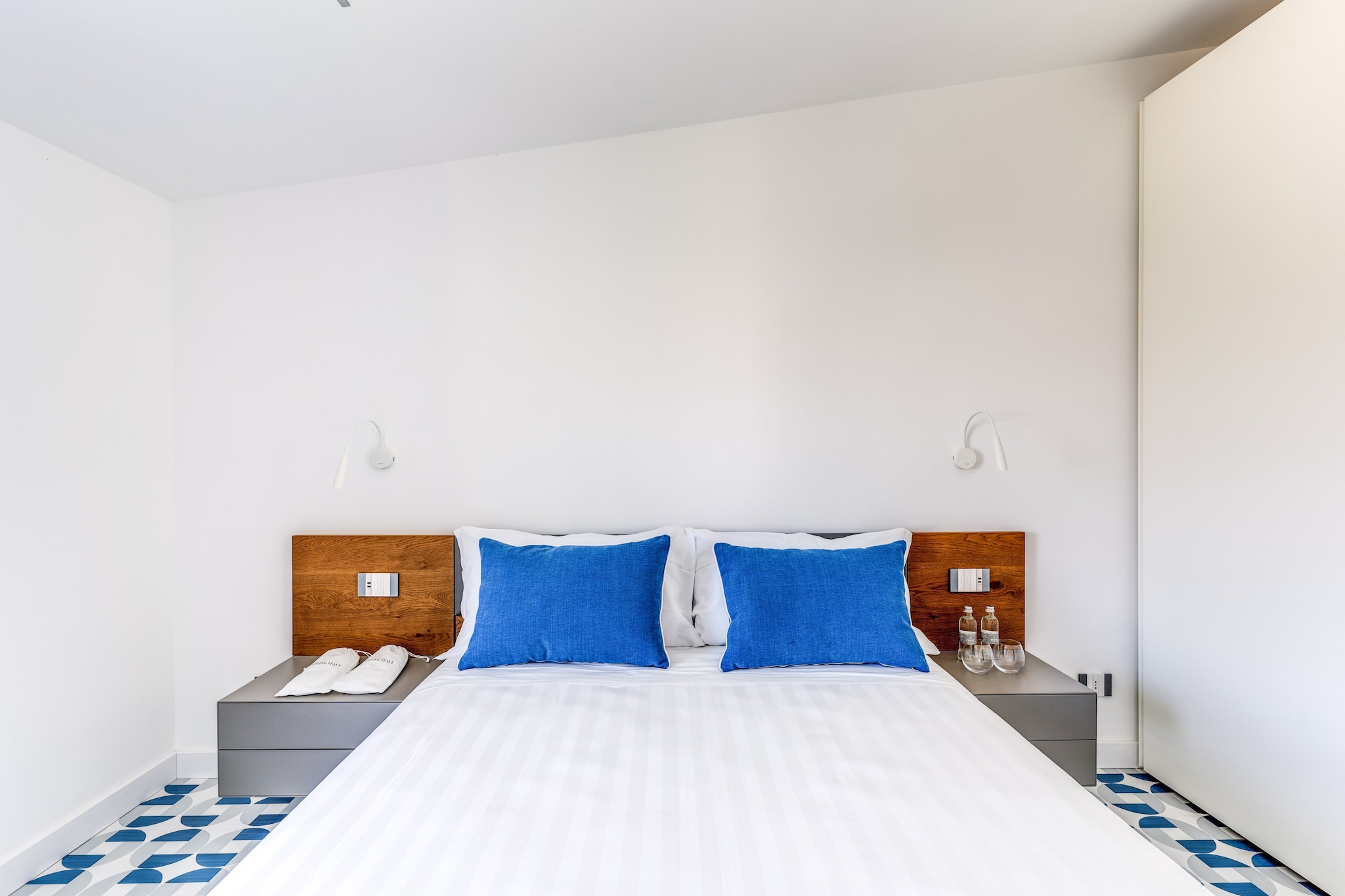 Dimora delle Rose-Bedroom