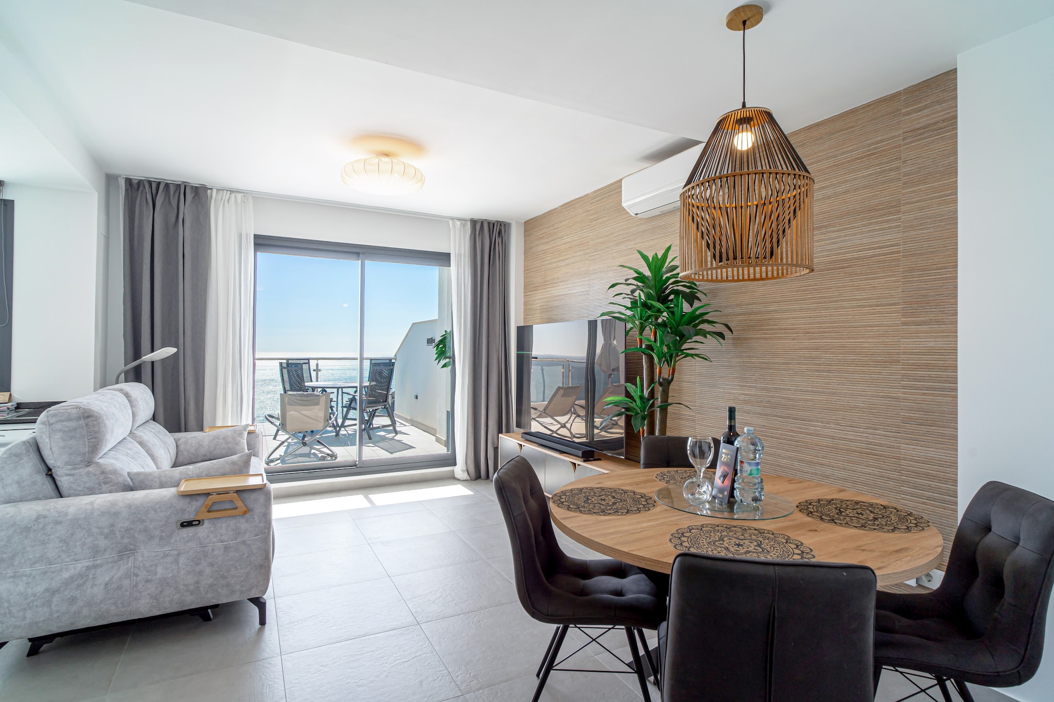 Terrazas de Ladera Duplex 3 by Casasol-Esszimmer