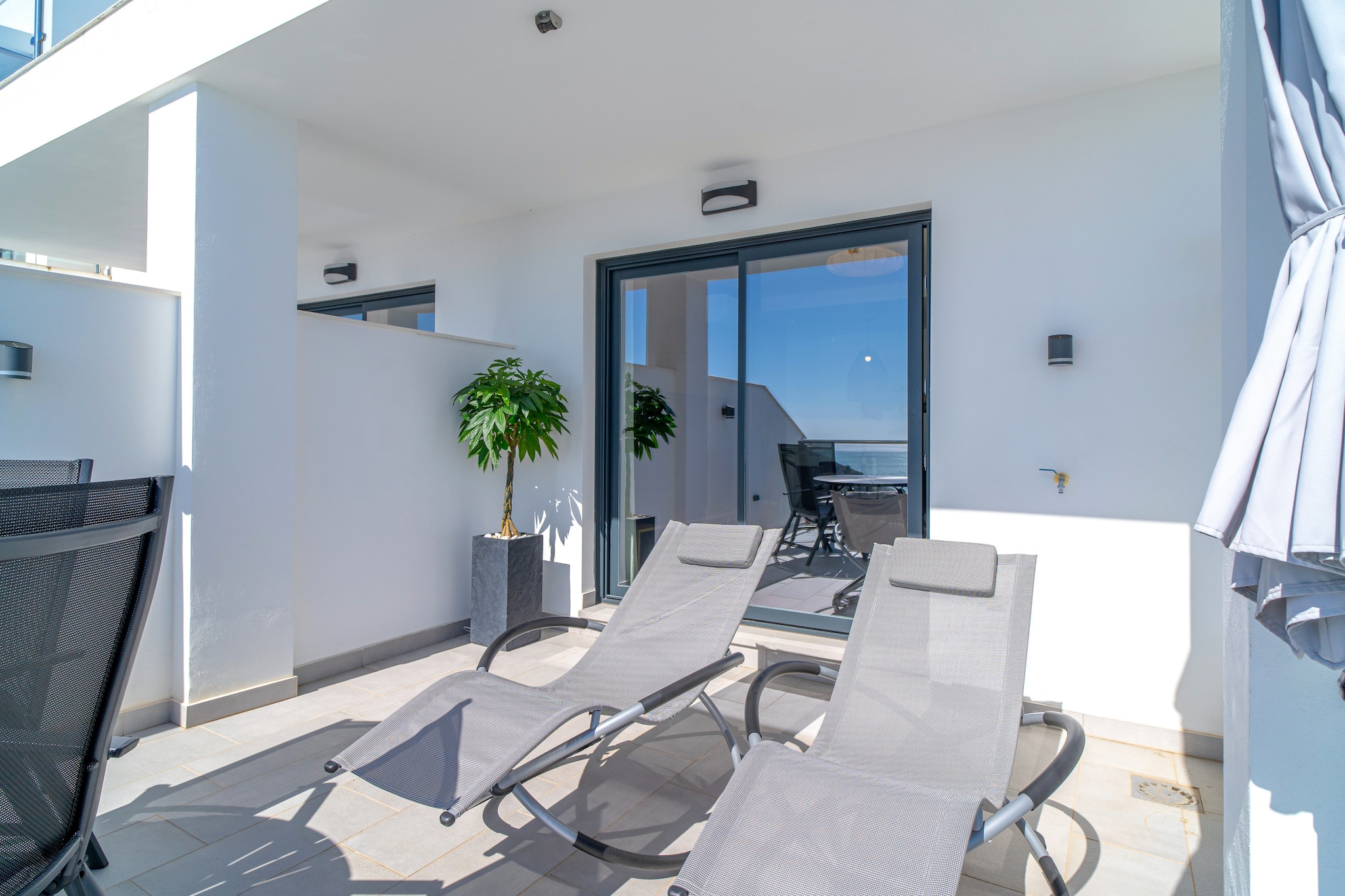 Terrazas de Ladera Duplex 3 by Casasol-Terrasse