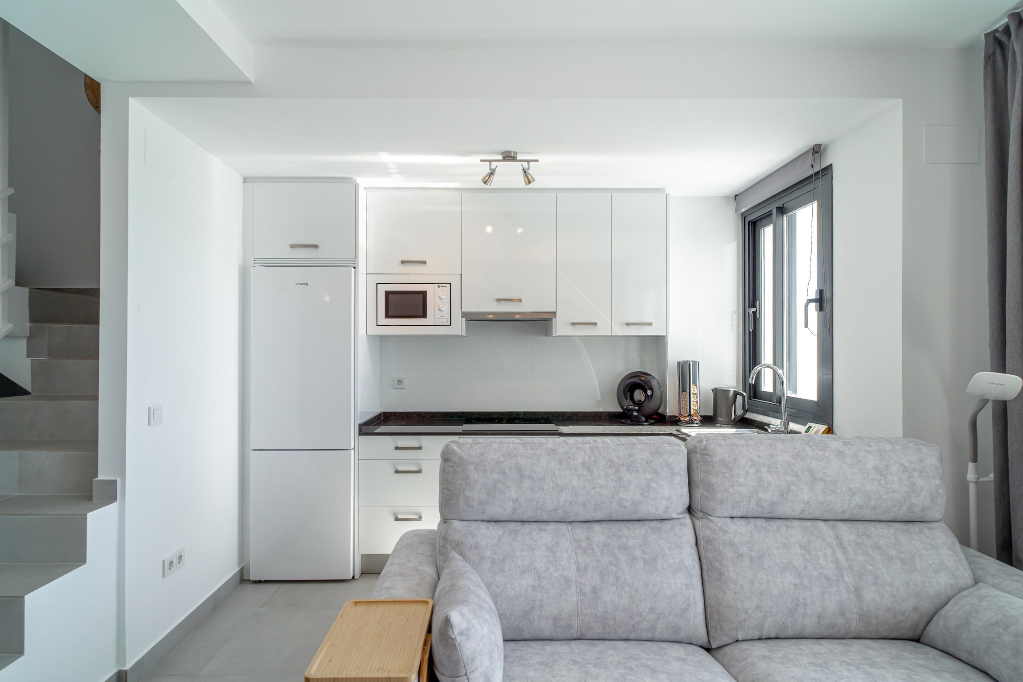 Terrazas de Ladera Duplex 3 by Casasol-Küche