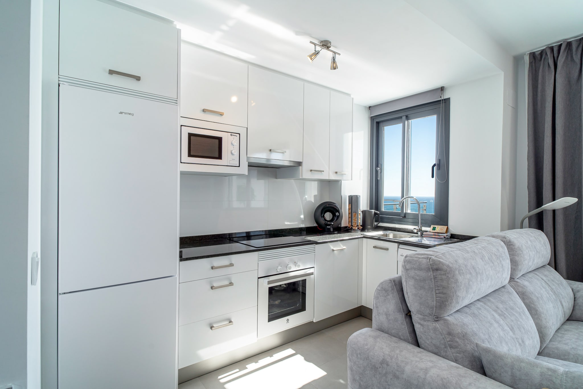 Terrazas de Ladera Duplex 3 by Casasol-Küche