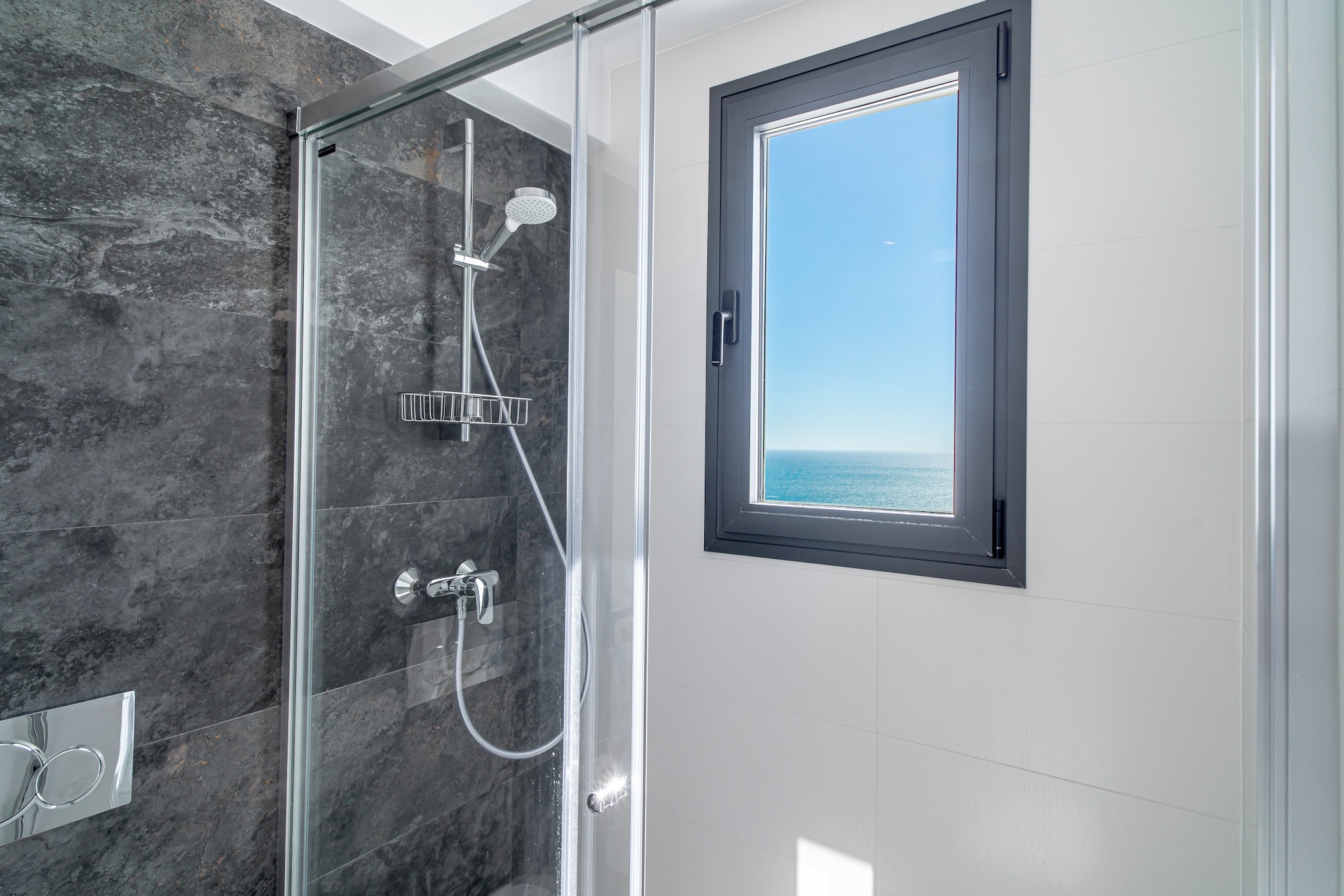 Terrazas de Ladera Duplex 3 by Casasol-Badezimmer