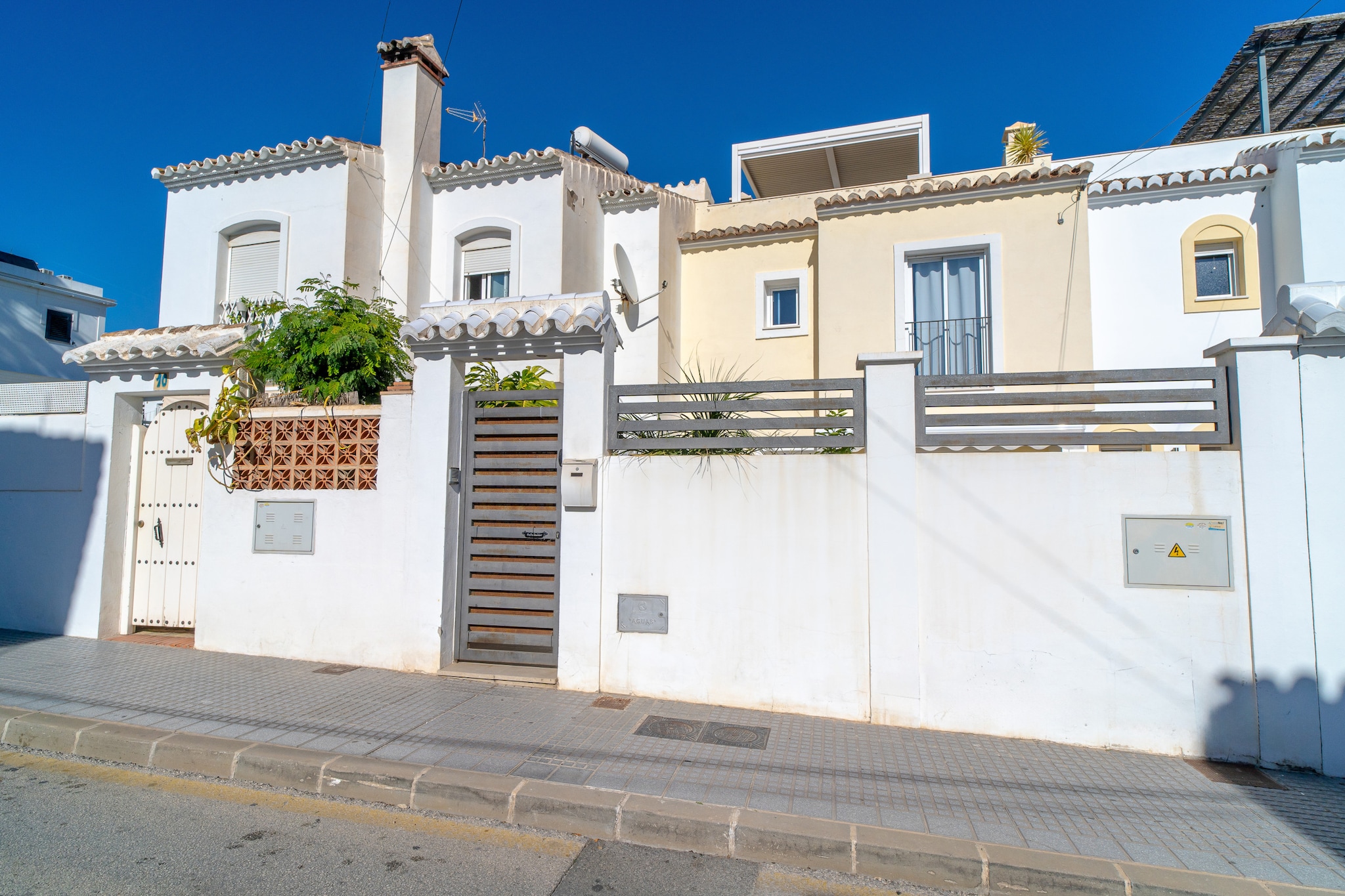 Villa Andalucía Esplendor by Casasol