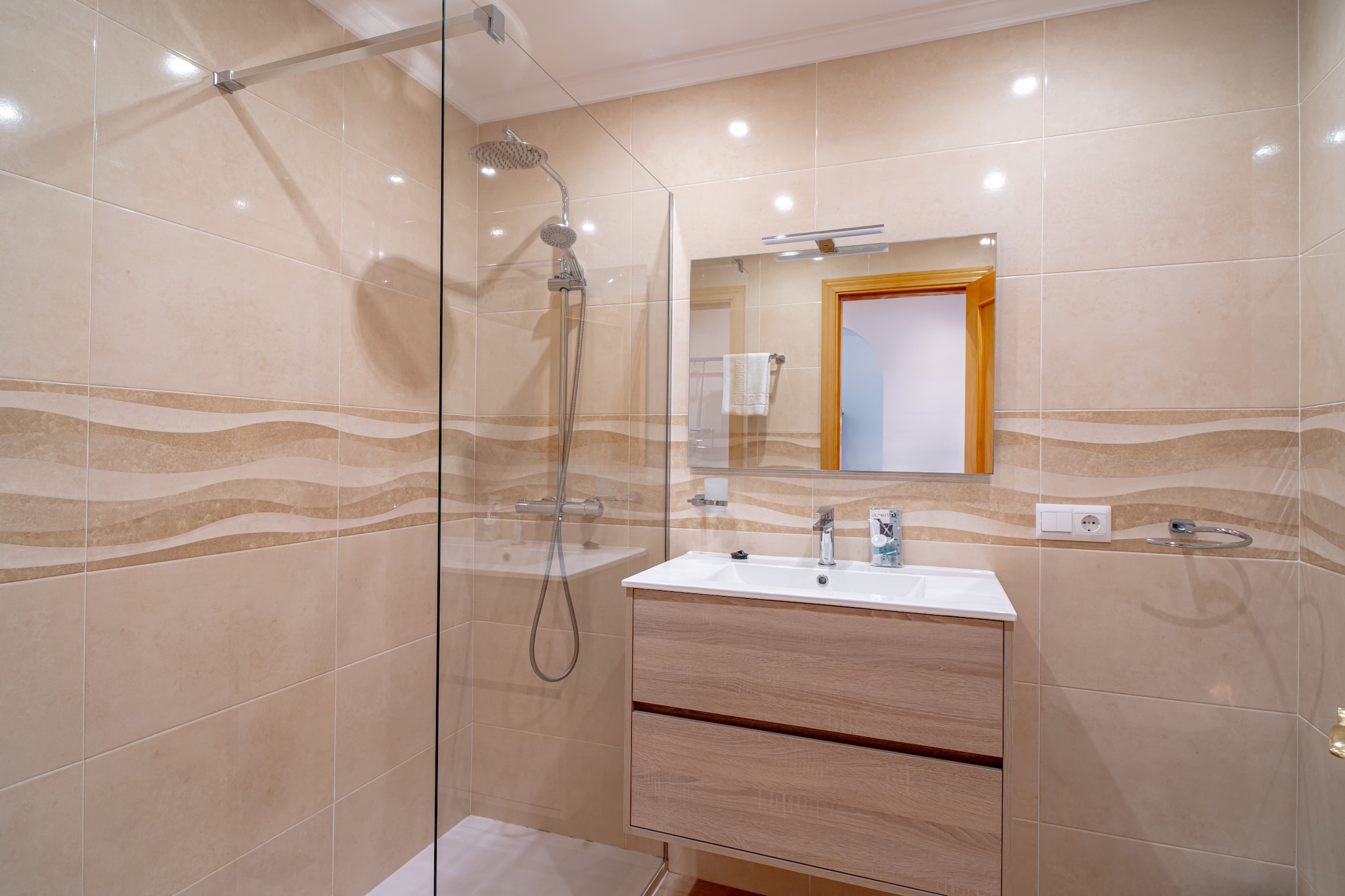 Valparaiso B1 Burriana Beach by Casasol-Badezimmer
