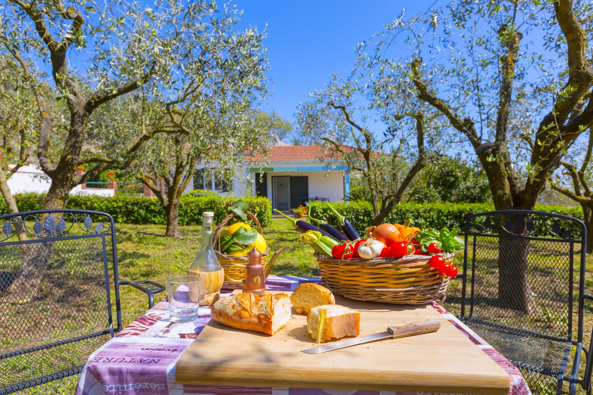 Estate4home - Villa Corinna-Gardens summer