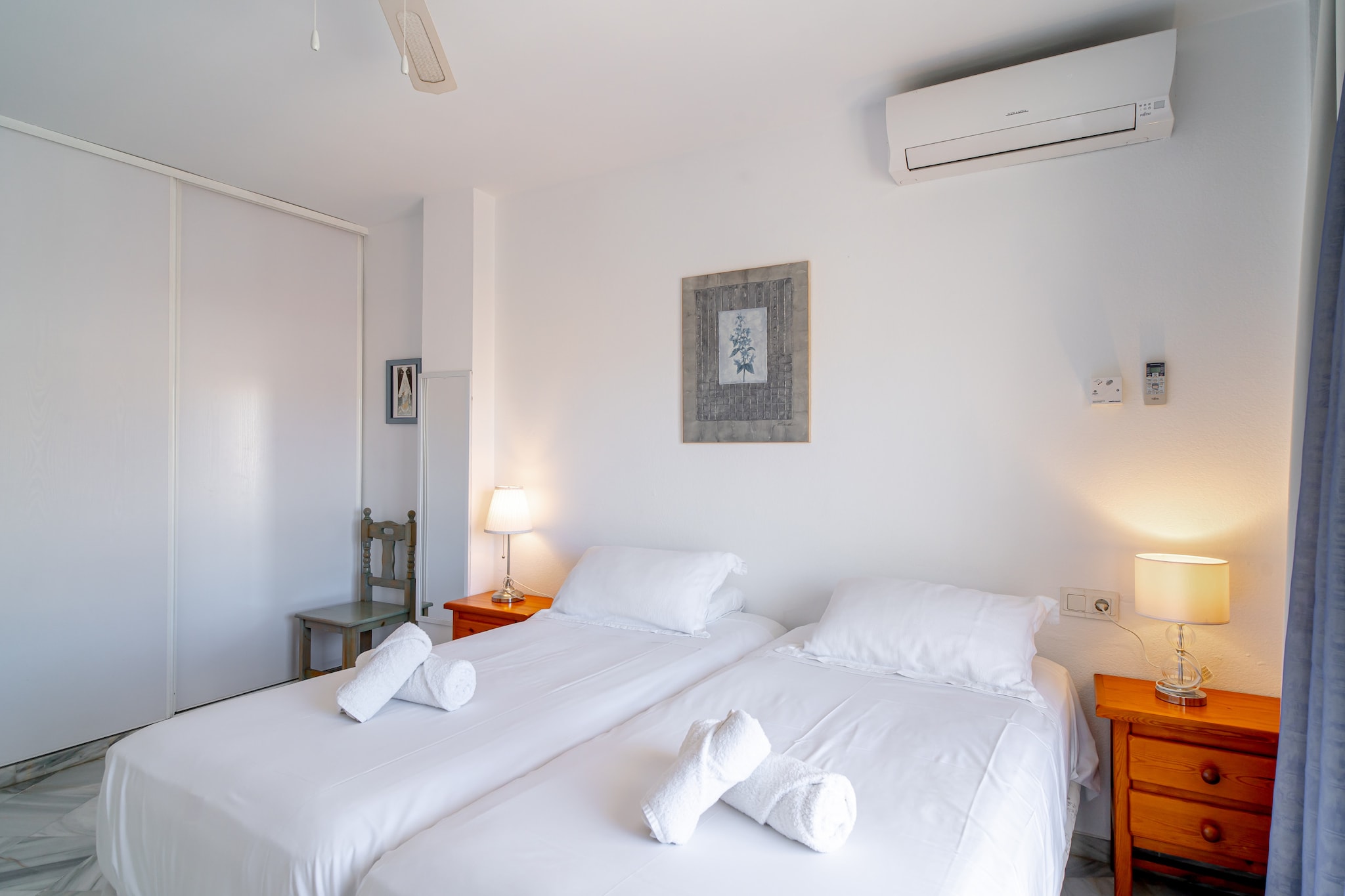 Stella Maris Beachfront 3A by Casasol-Schlafzimmer