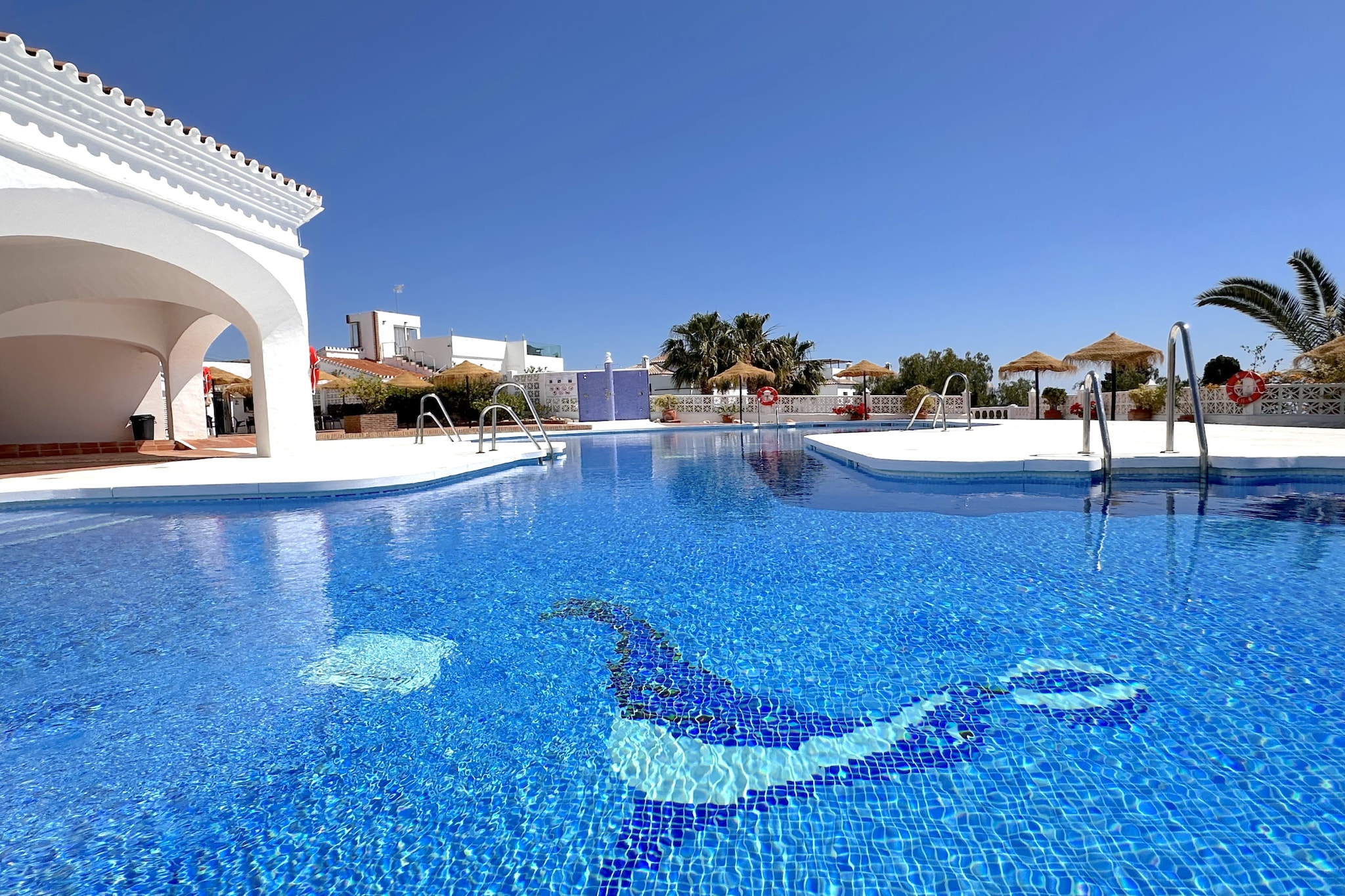 Capistrano Playa 201 by Casasol-Piscine