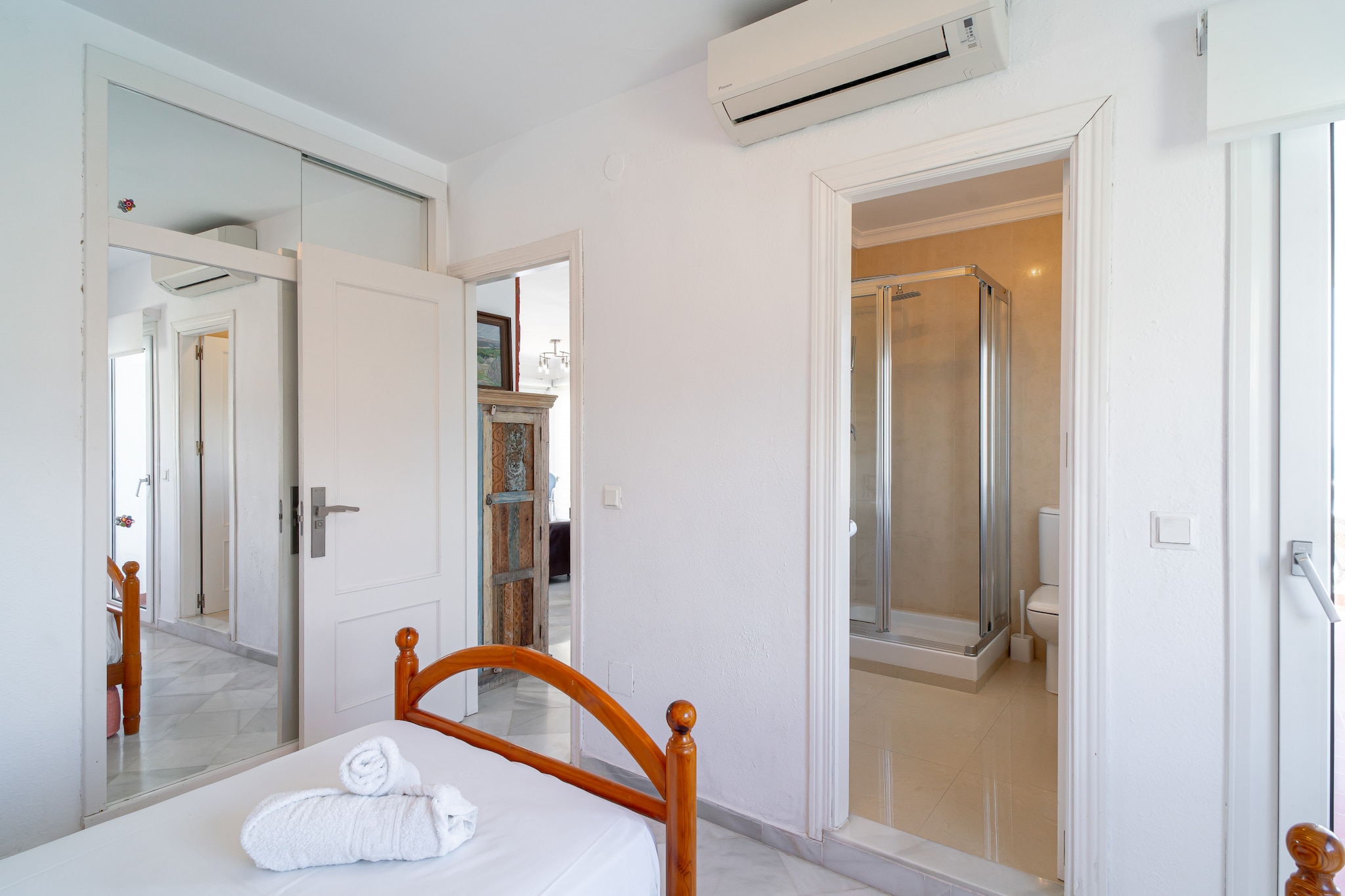 Stella Maris Beachfront 1J by Casasol-Schlafzimmer