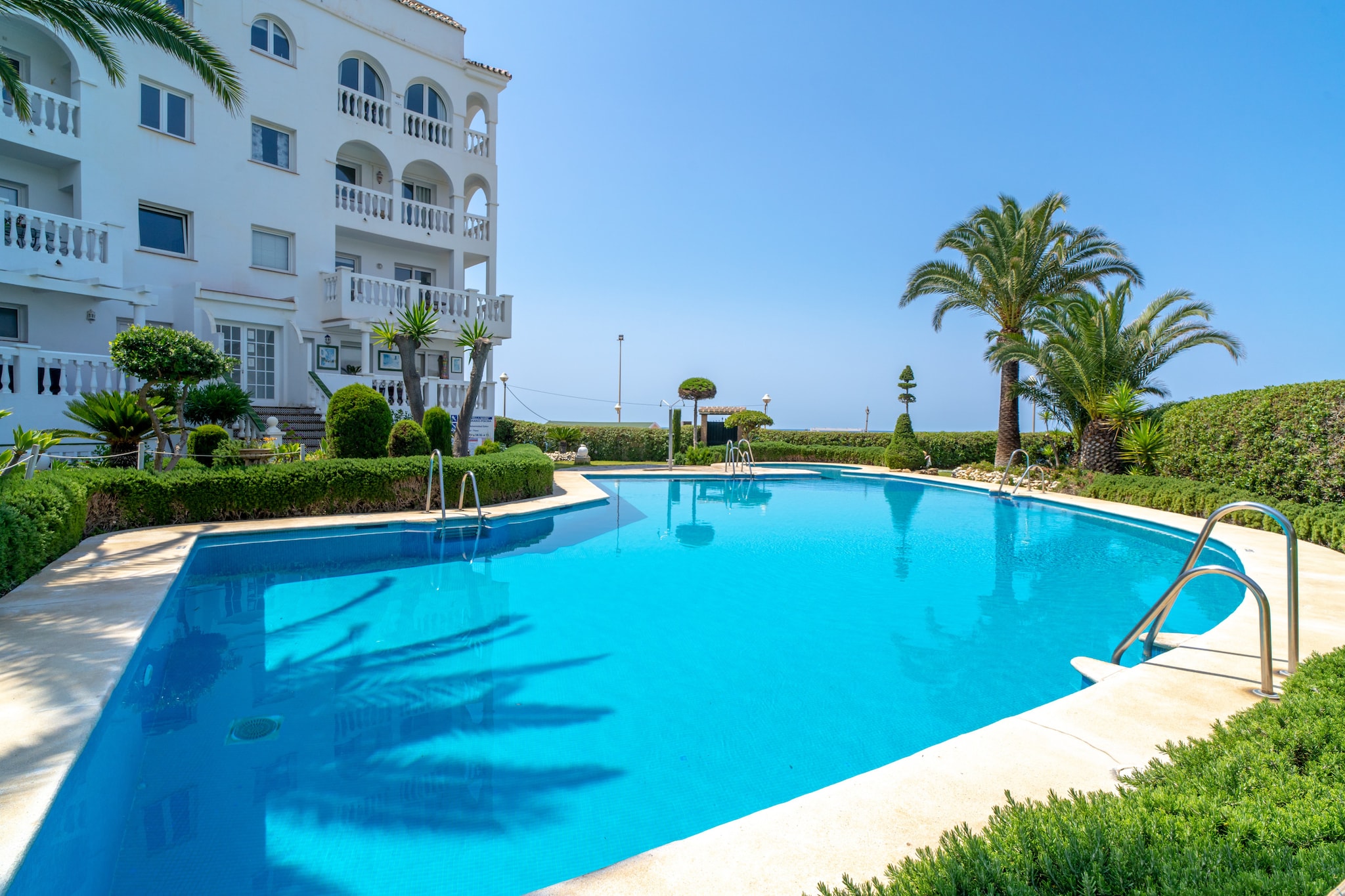Stella Maris Beachfront 1J by Casasol