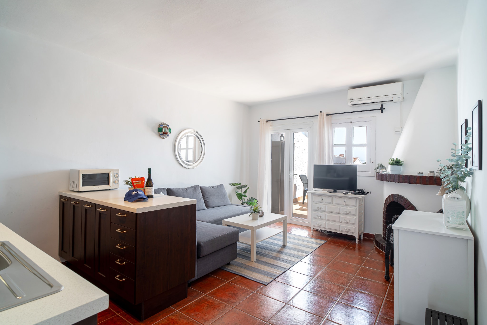 Capistrano Village Sundreams by Casasol-Wohnzimmer