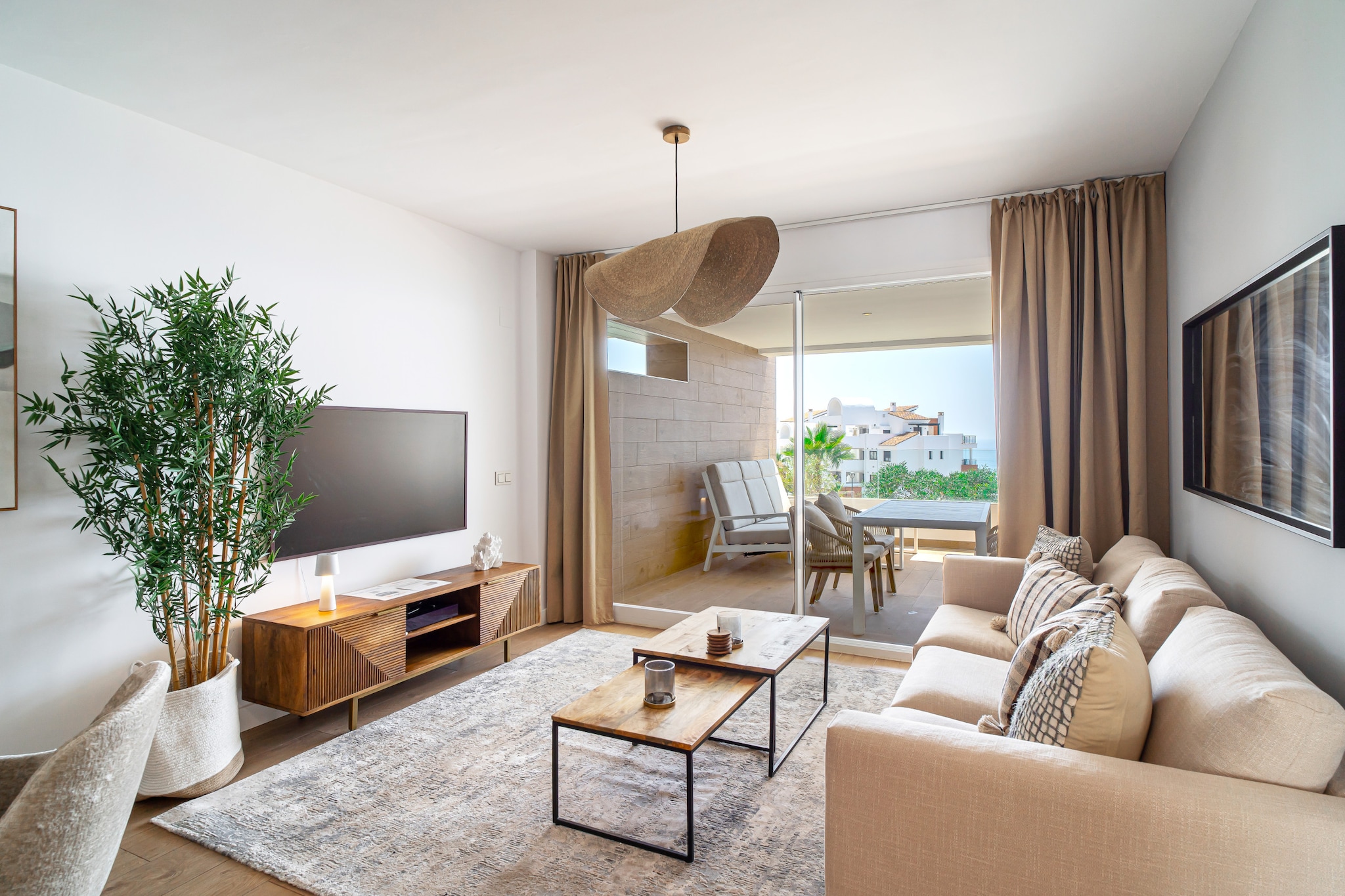 Luxury Premium Isea 1122 by Casasol-Salon