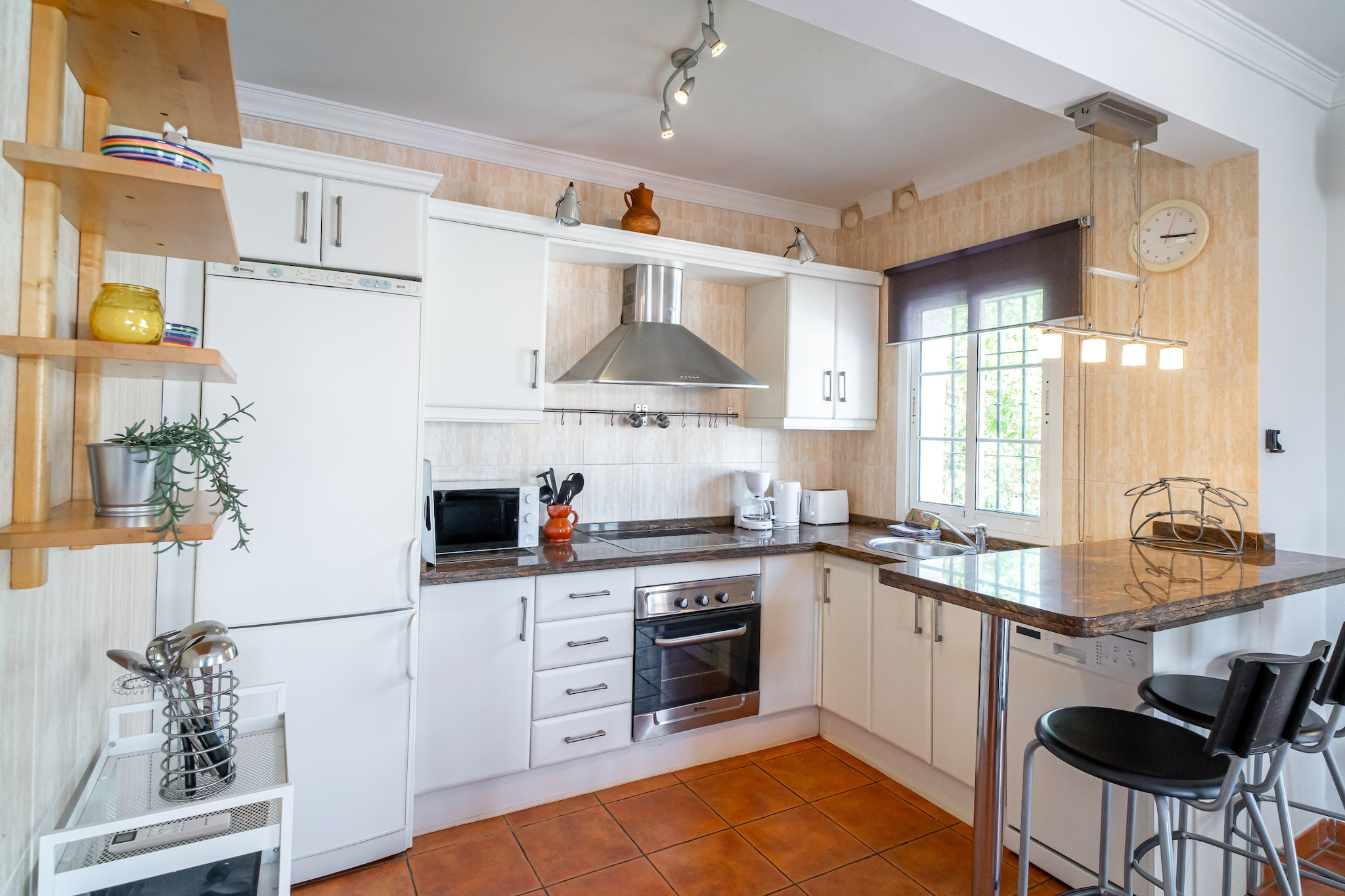 Villa Tamango Hill Vistamar by Casasol