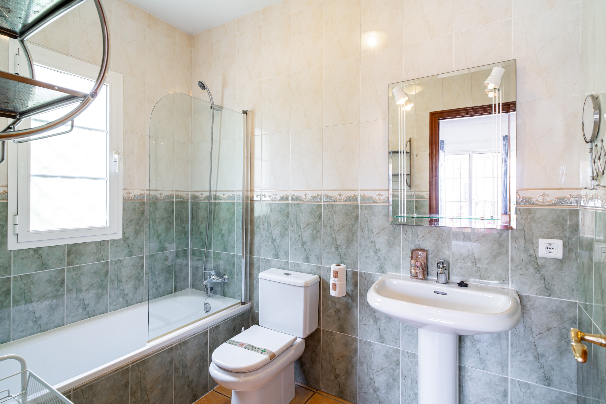 Villa Tamango Hill Vistamar by Casasol-Salle de bain