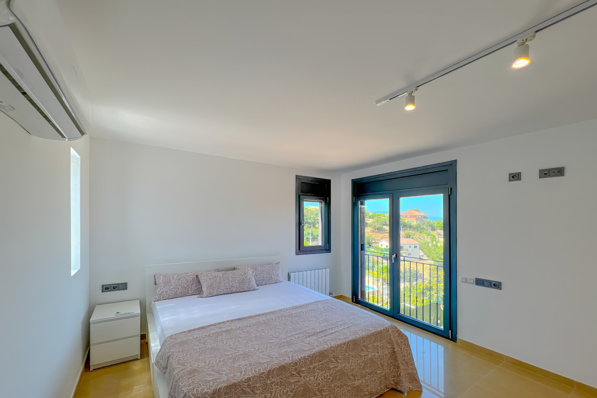 Vivalidays Dali - Costa Brava-Schlafzimmer